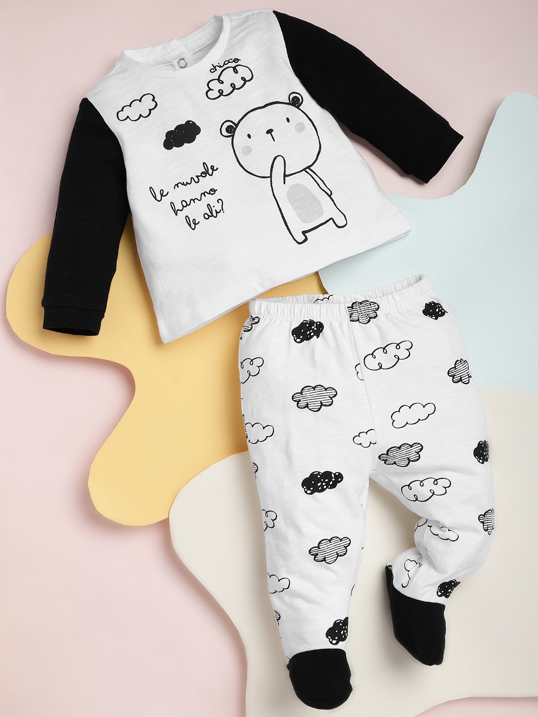 

Chicco Infants White & Black Printed Pure Cotton Pyjama Set