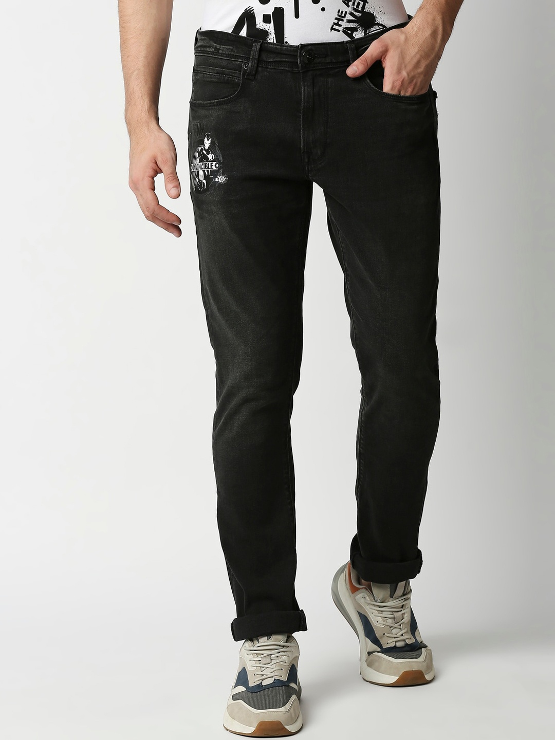 

Pepe Jeans Men Urban Slim Skinny Fit Low-Rise Stretchable Jeans, Black