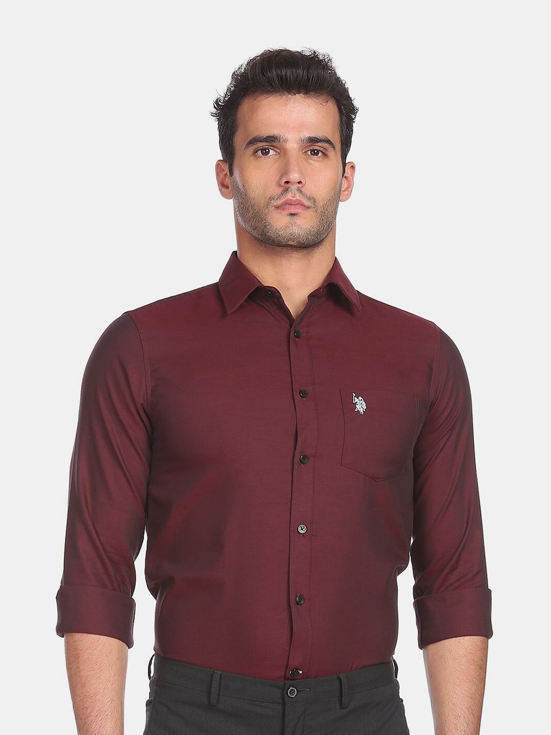 

U.S. Polo Assn. Men Maroon Solid Regular Fit Formal Shirt