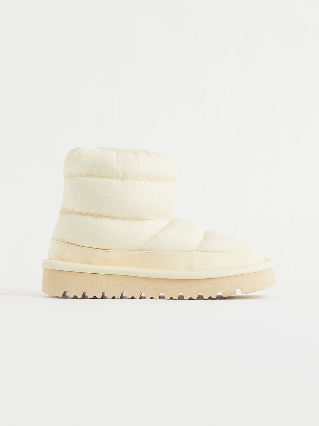 

H&M Women White Padded Flat Boots
