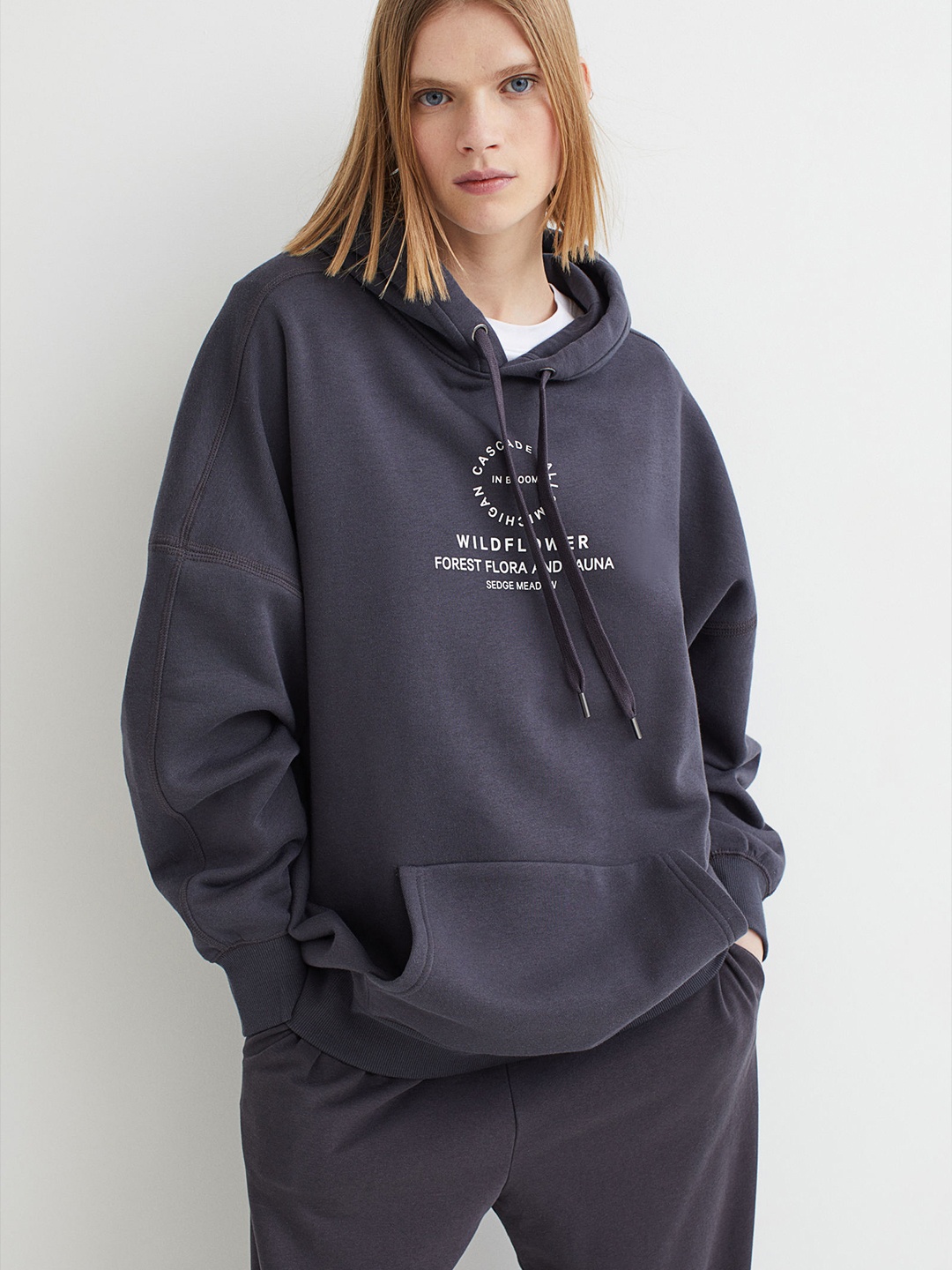 

H&M Women Grey Hooded Sweatshirt