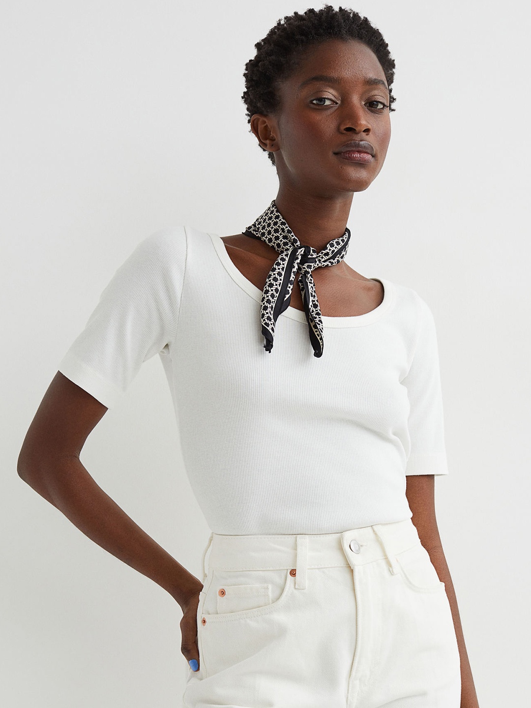 

H&M Women White Ribbed Top