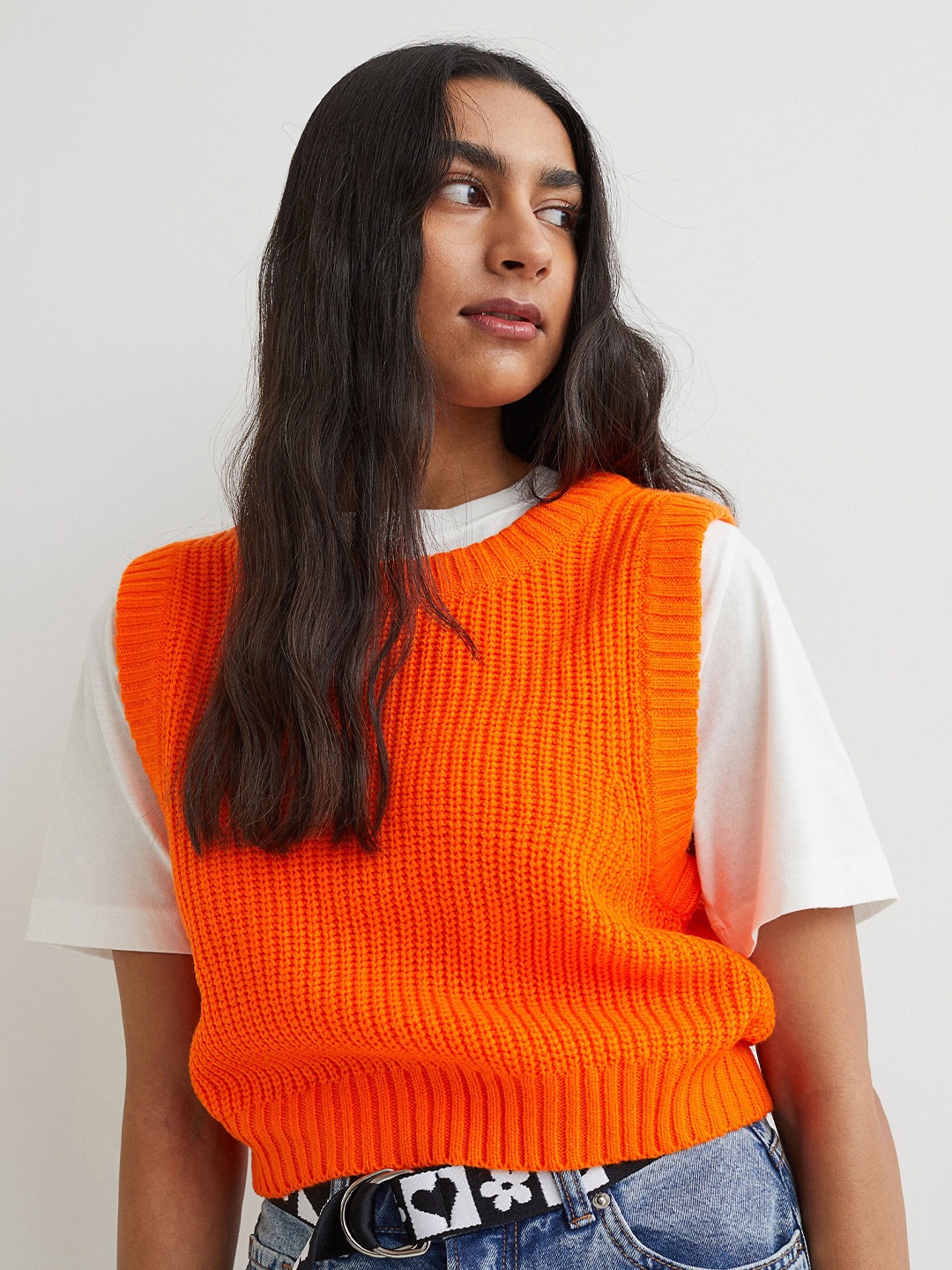 

H&M Women Orange Cropped Sweater Vest