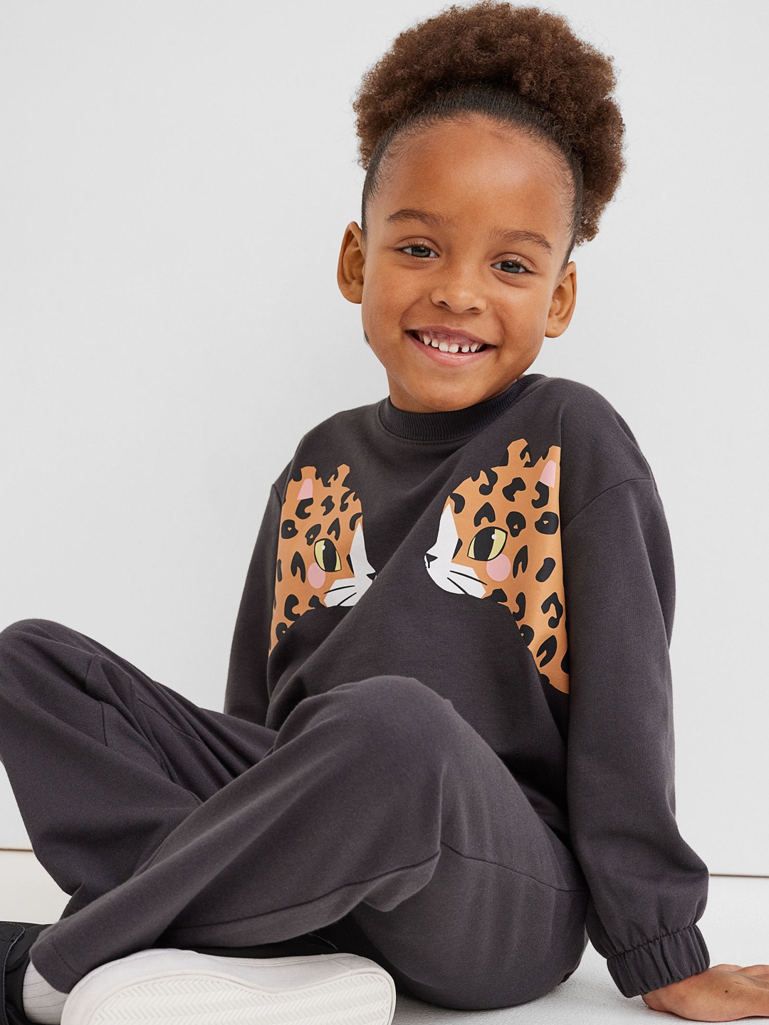 

H&M Girls Grey 2-Piece Printed Set