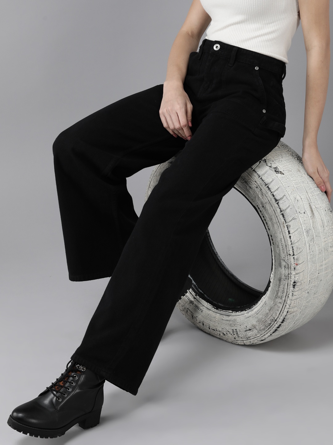 

Roadster Women Wide Leg Stretchable Jeans, Black