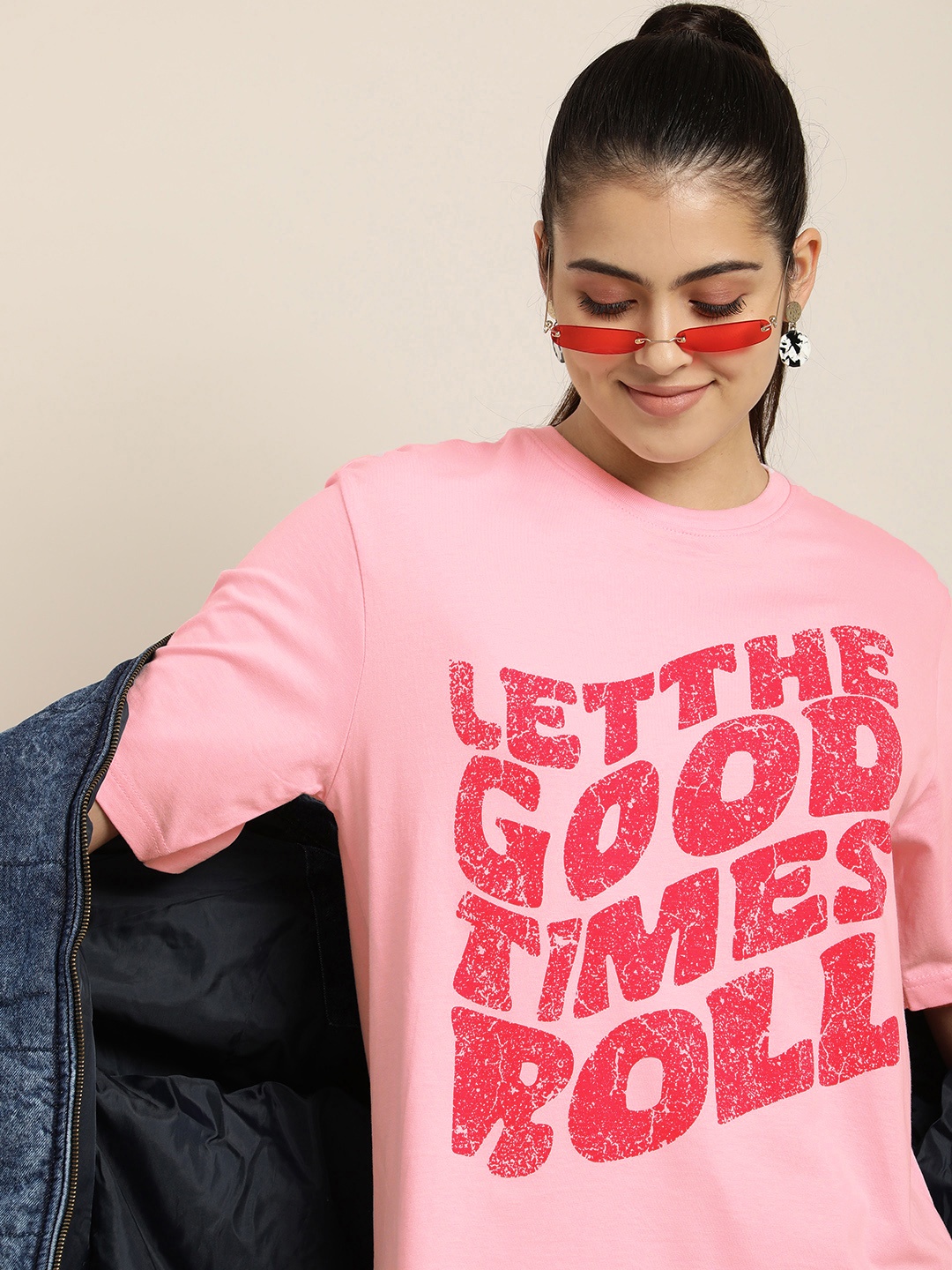 

DILLINGER Women Pink Typography Printed Pure Cotton OversizedOversized T-Shirt