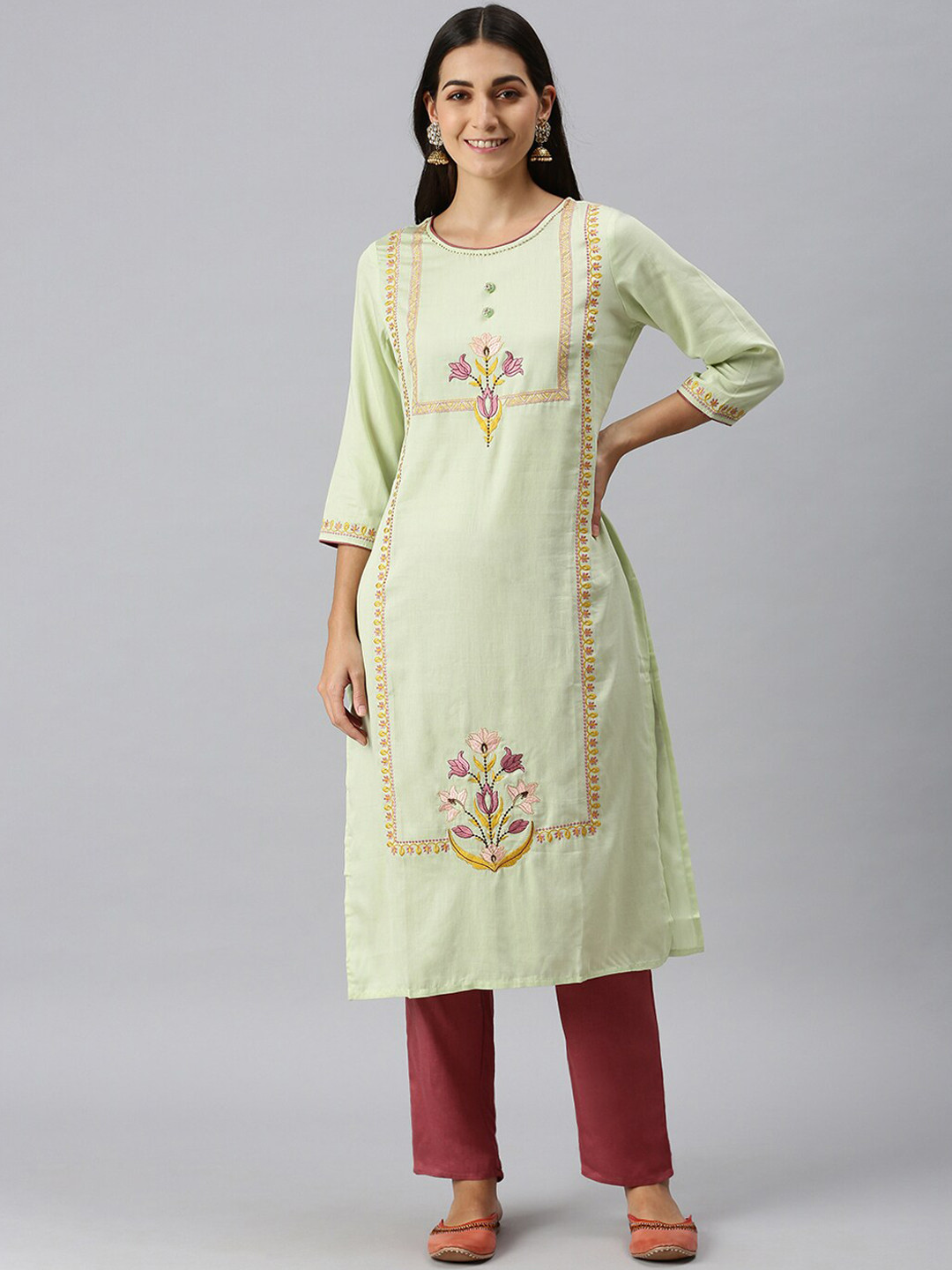 

SHOWOFF Women Lime Green Floral Embroidered Thread Work Kurta with Trousers