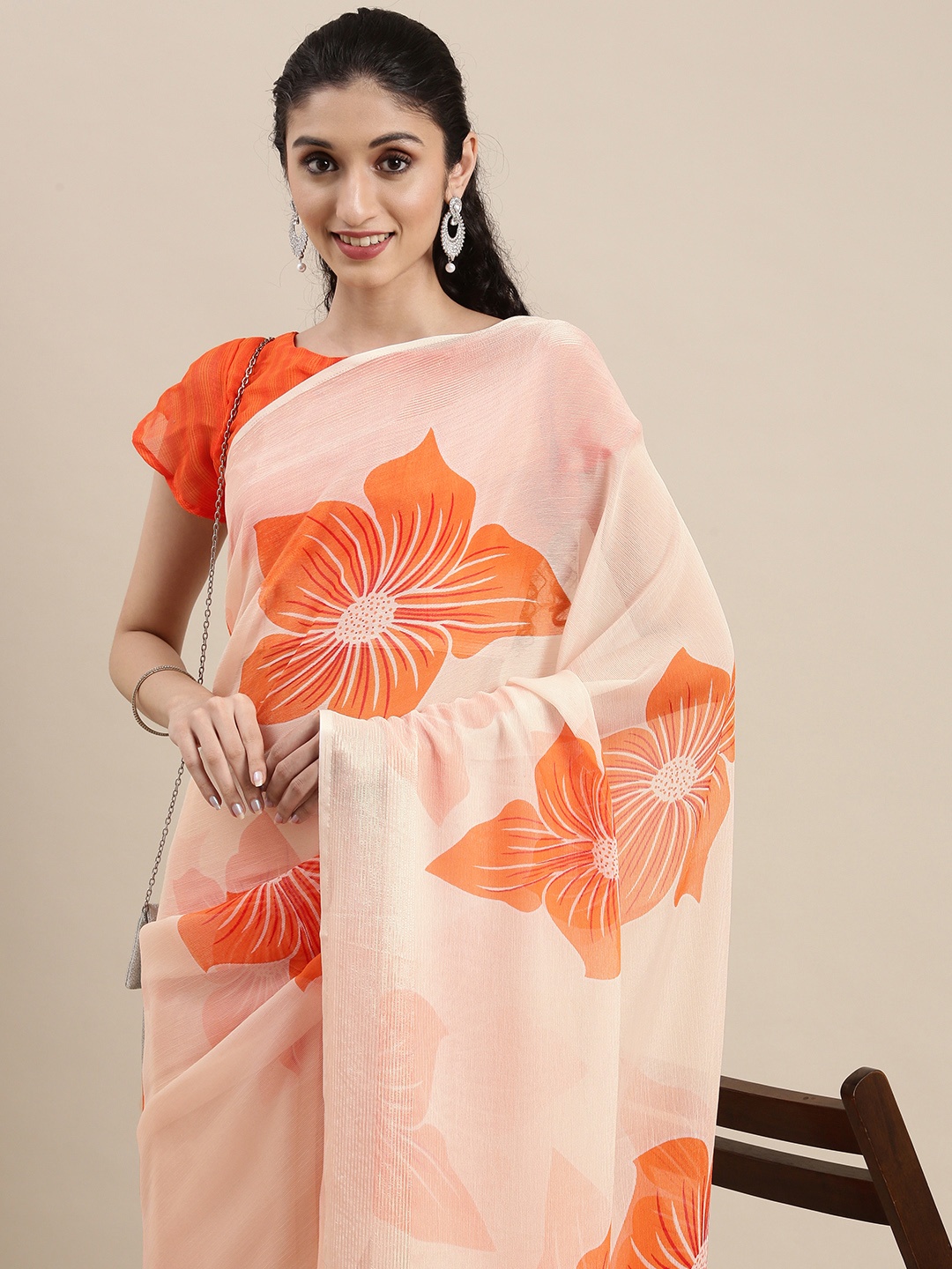 

Mitera Off White & Orange Pure Chiffon Zari Broder Floral Printed Saree