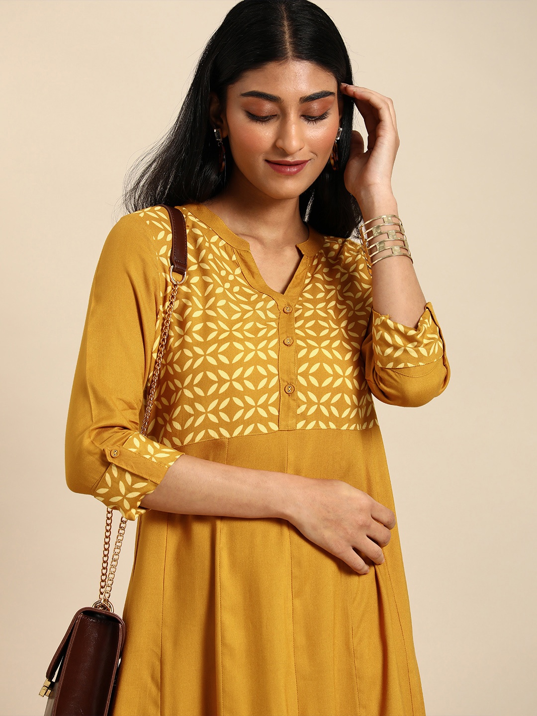

all about you Women Brown & Cream Printed Kurta with Trousers