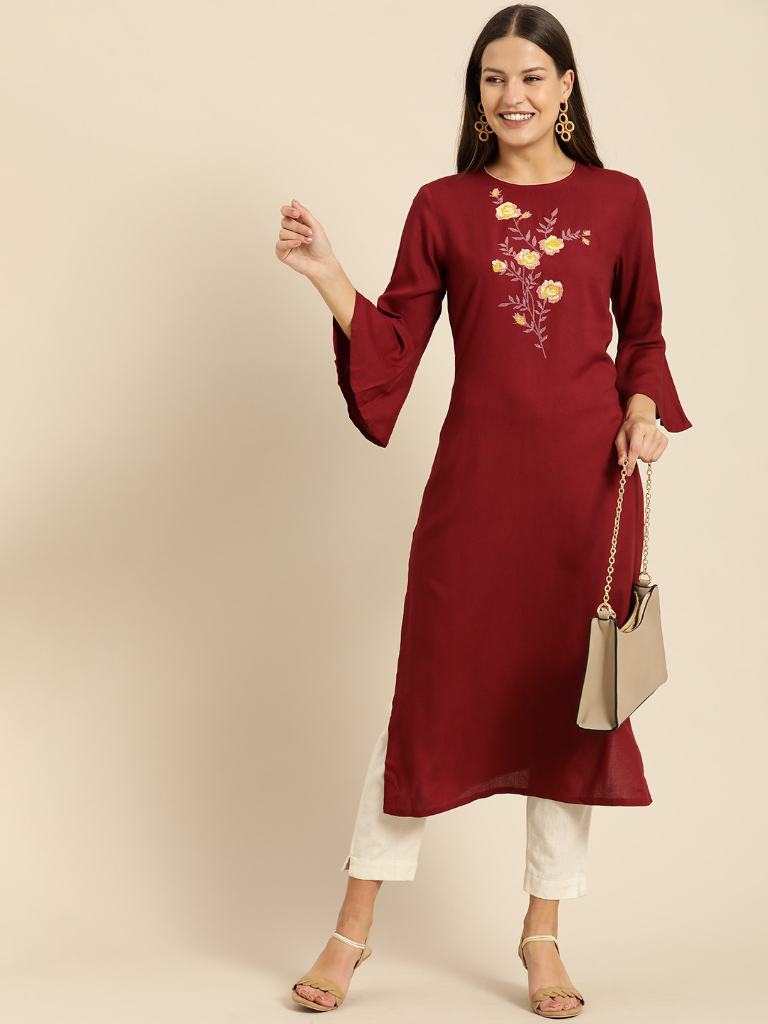 

all about you Women Maroon Floral Thread Work Detail Bell Sleeves Kurta