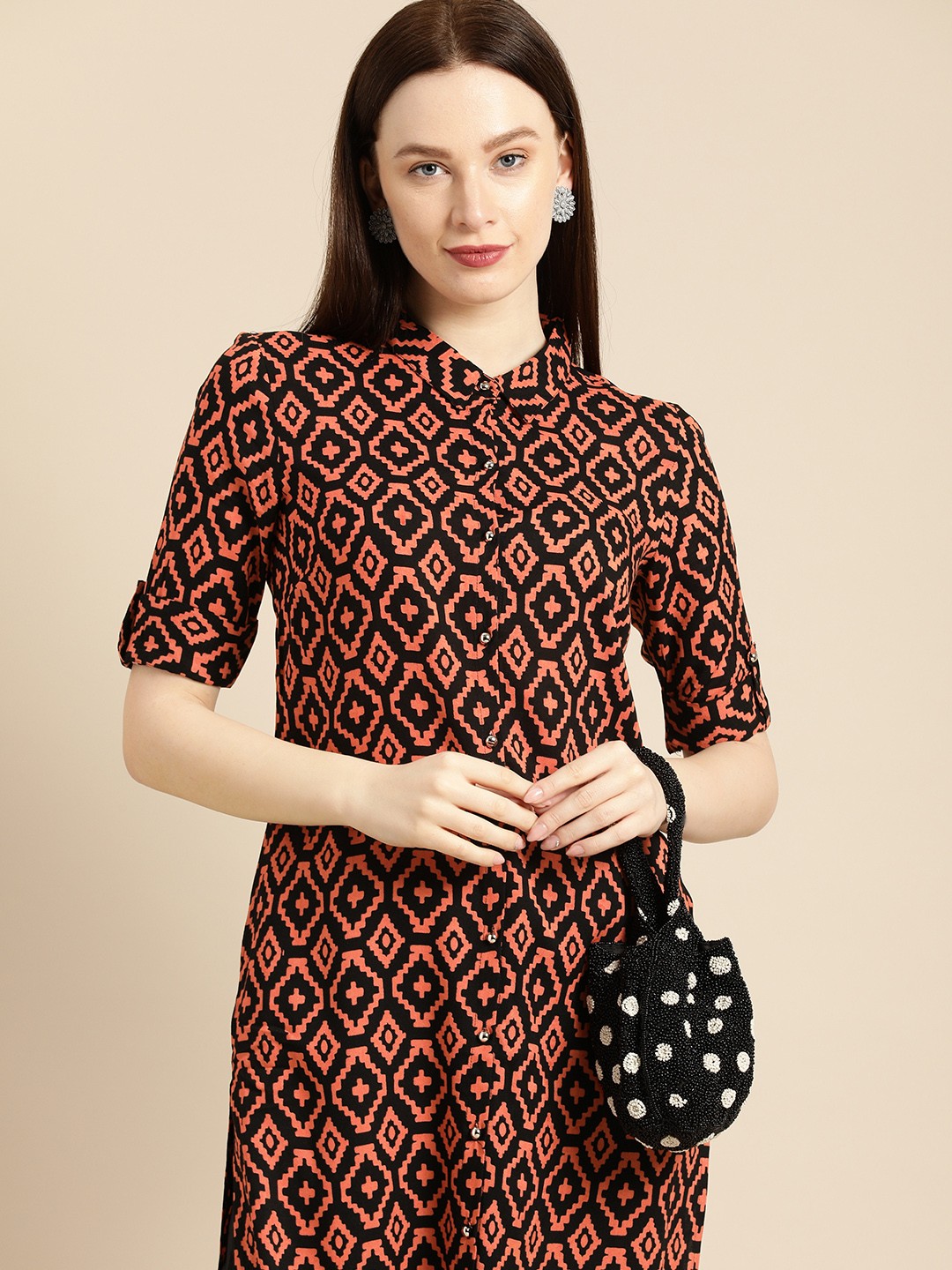 

all about you Women Black & Peach-Coloured Ethnic Motifs Printed Kurta