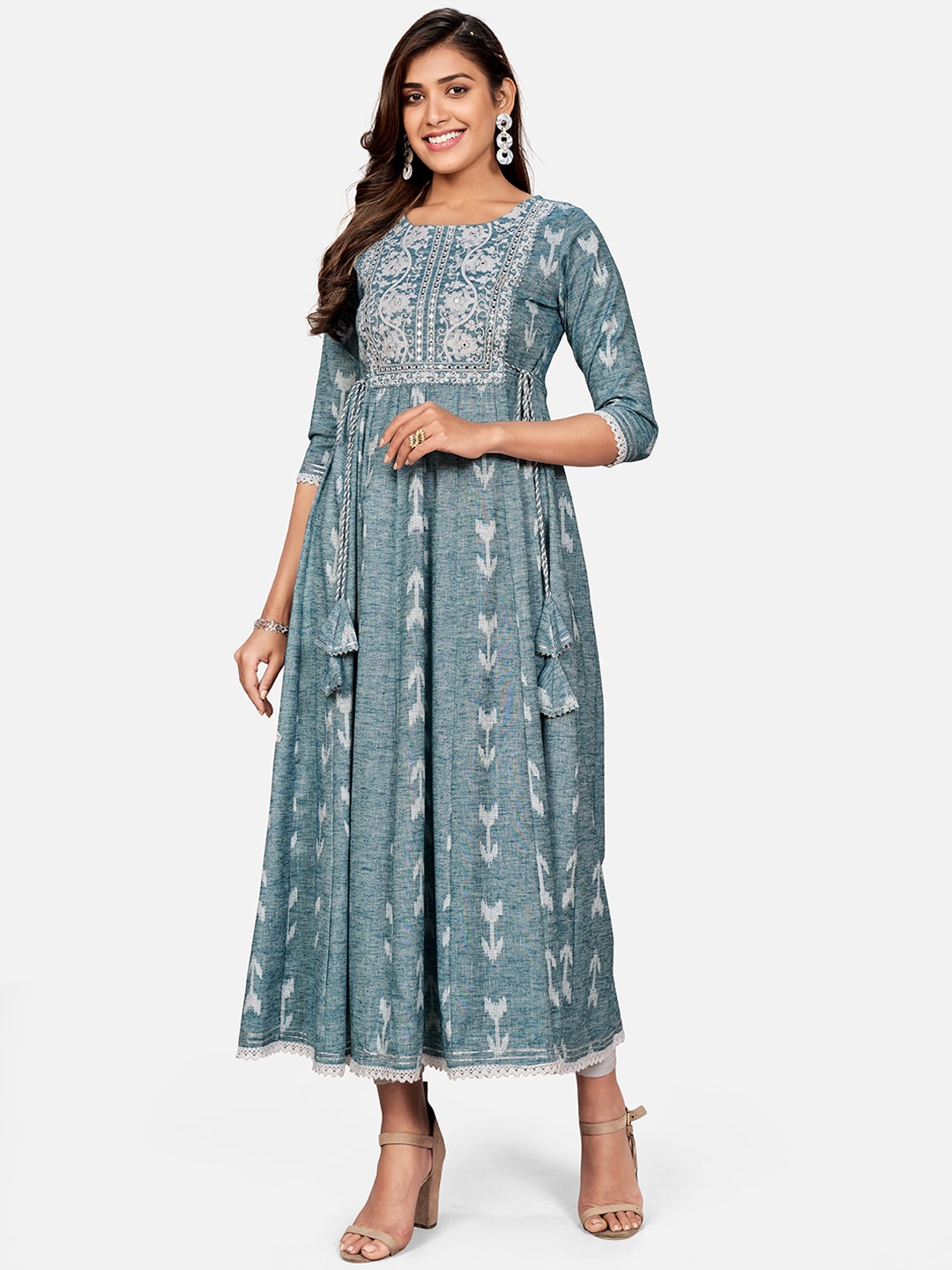 

Vbuyz Women Turquoise Blue Ethnic Motifs Printed Flared Sleeves Thread Work Anarkali Kurta