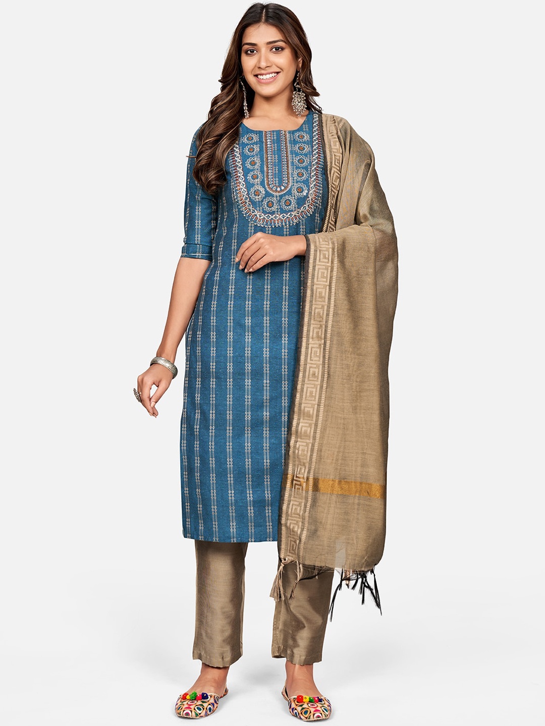

Vbuyz Women Turquoise Blue Floral Pure Cotton Kurta & Trousers With dupatta