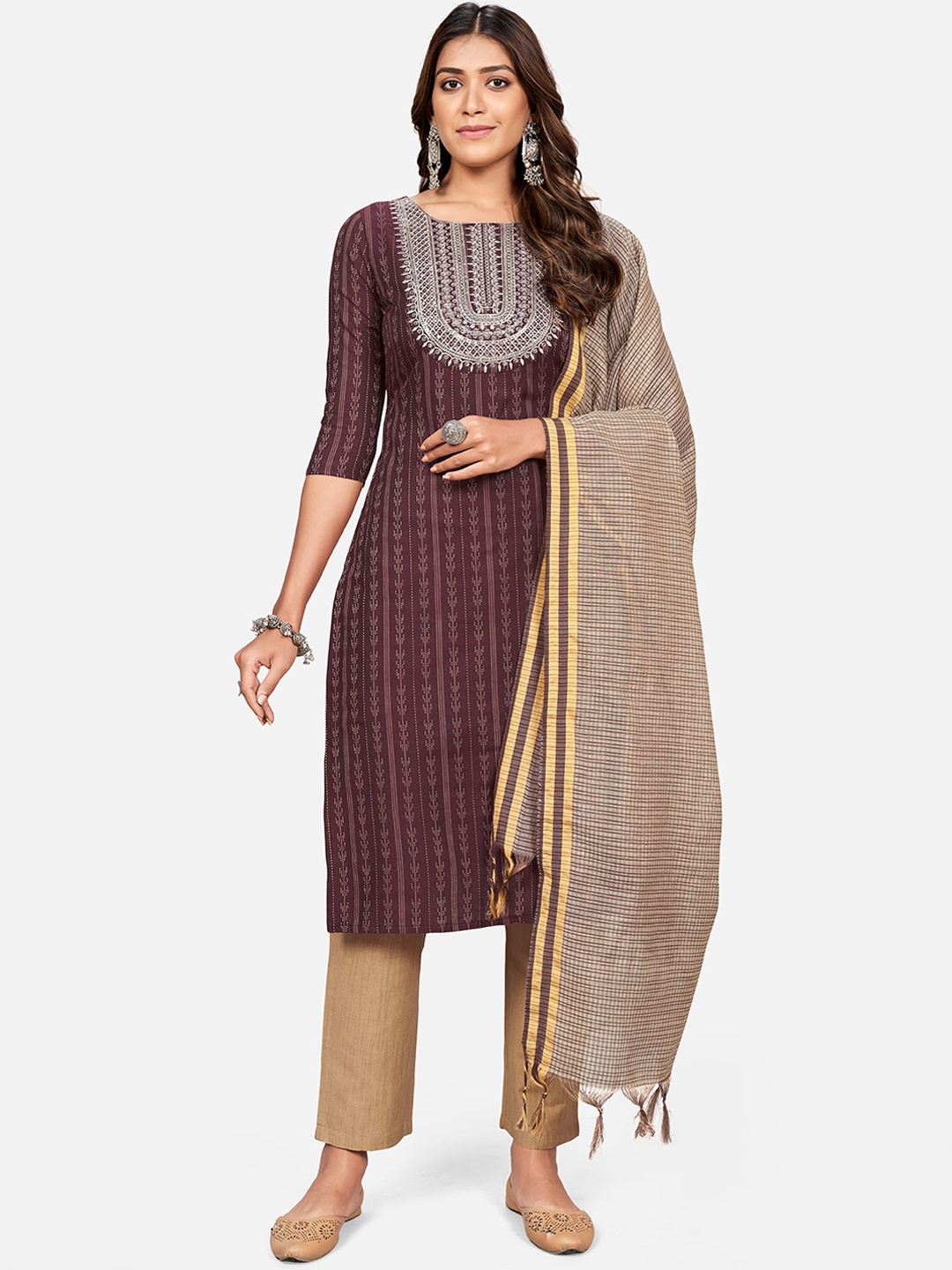 

Vbuyz Women Purple Floral Embroidered Sequinned Pure Cotton Kurta with Trousers & With Dupatta