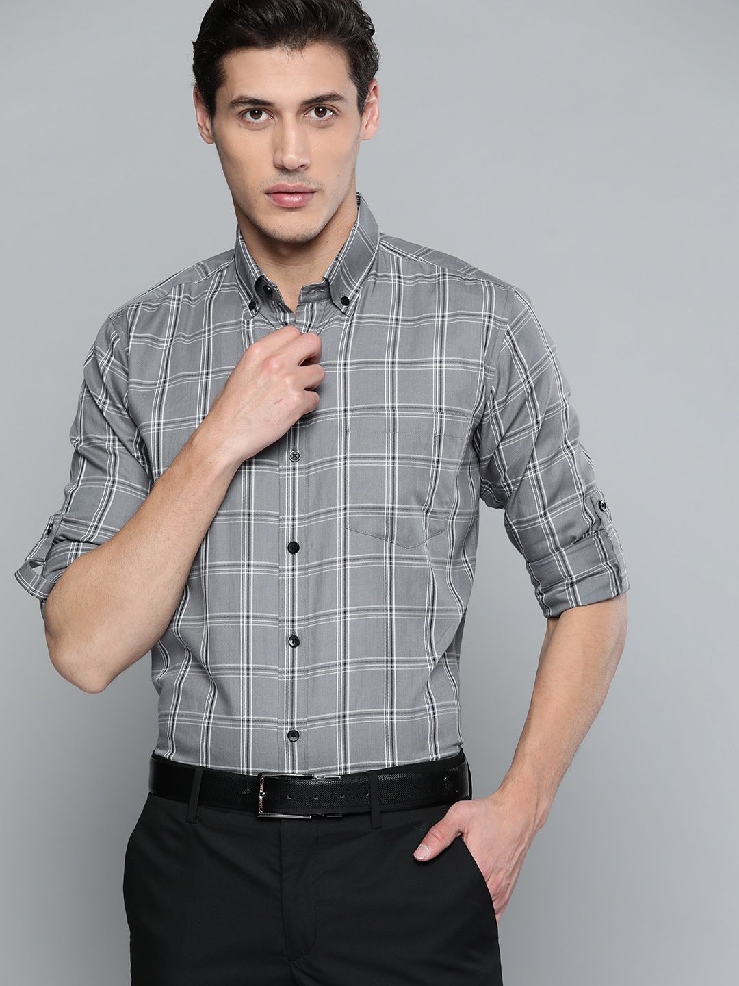 

DENNISON Men Grey & Black Pure Cotton Smart Fit Tartan Checks Checked Formal Shirt