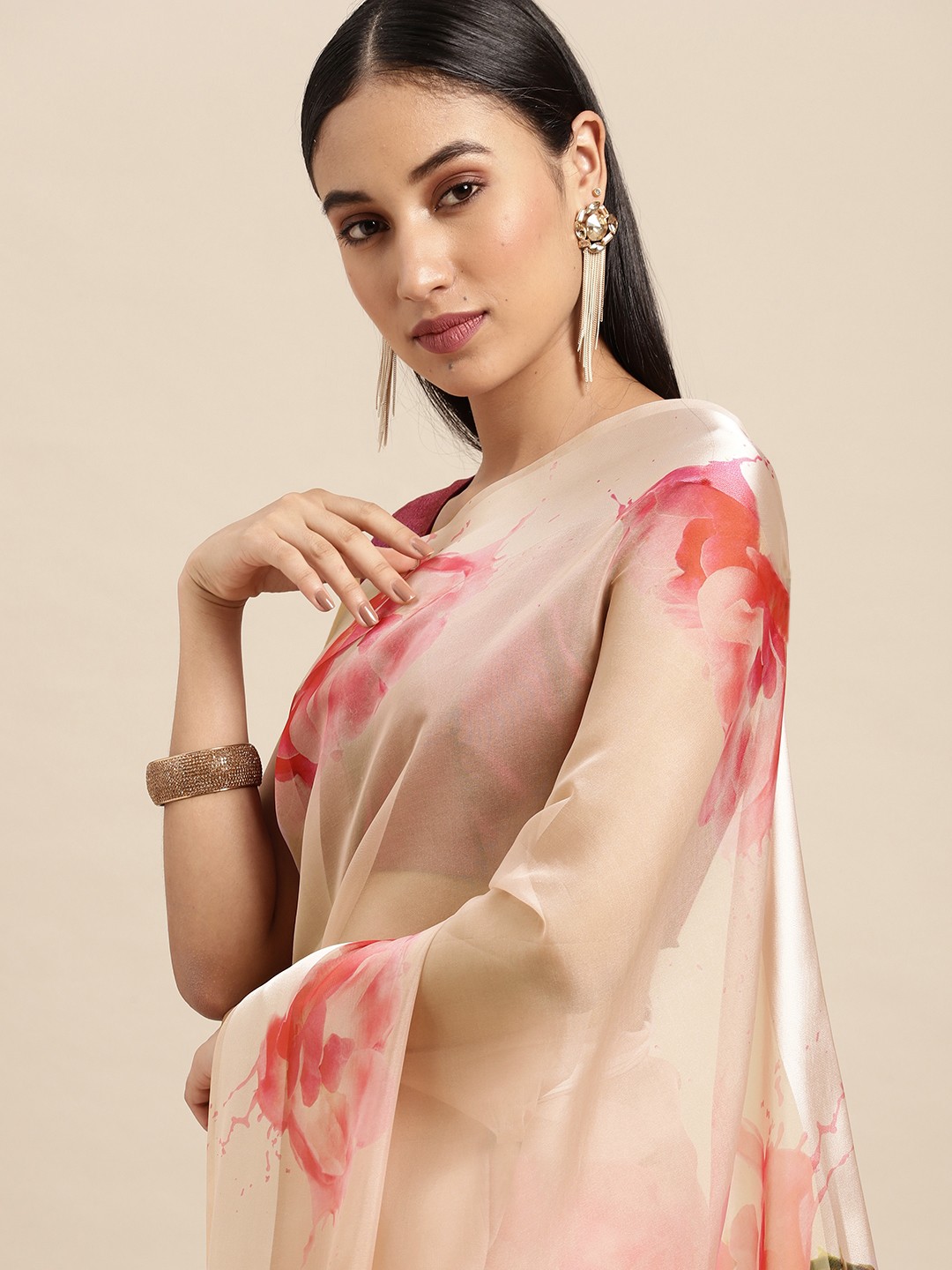

VASTRANAND Grey & Pink Floral Organza Saree
