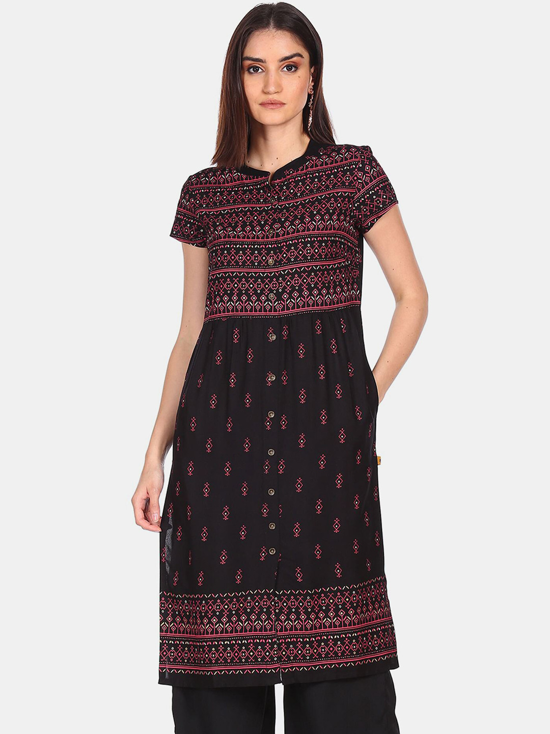 

Karigari Women Black & Brown Ethnic Motifs Printed Kurta