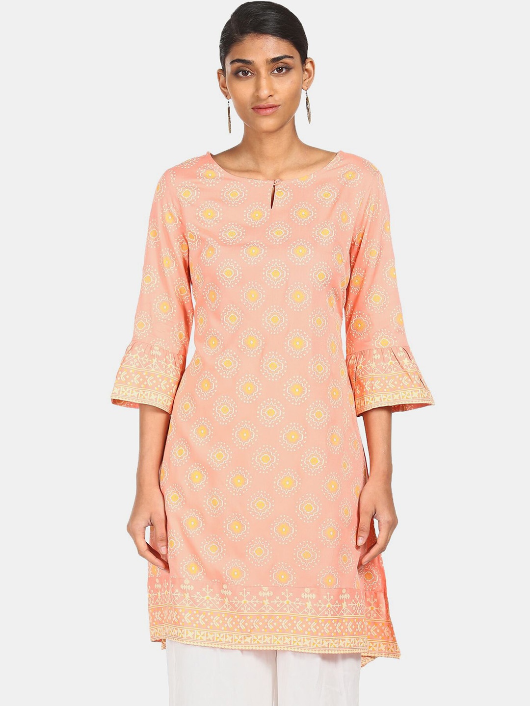 

Karigari Women Peach-Coloured Ethnic Motifs Printed Flared Sleeves Kurta