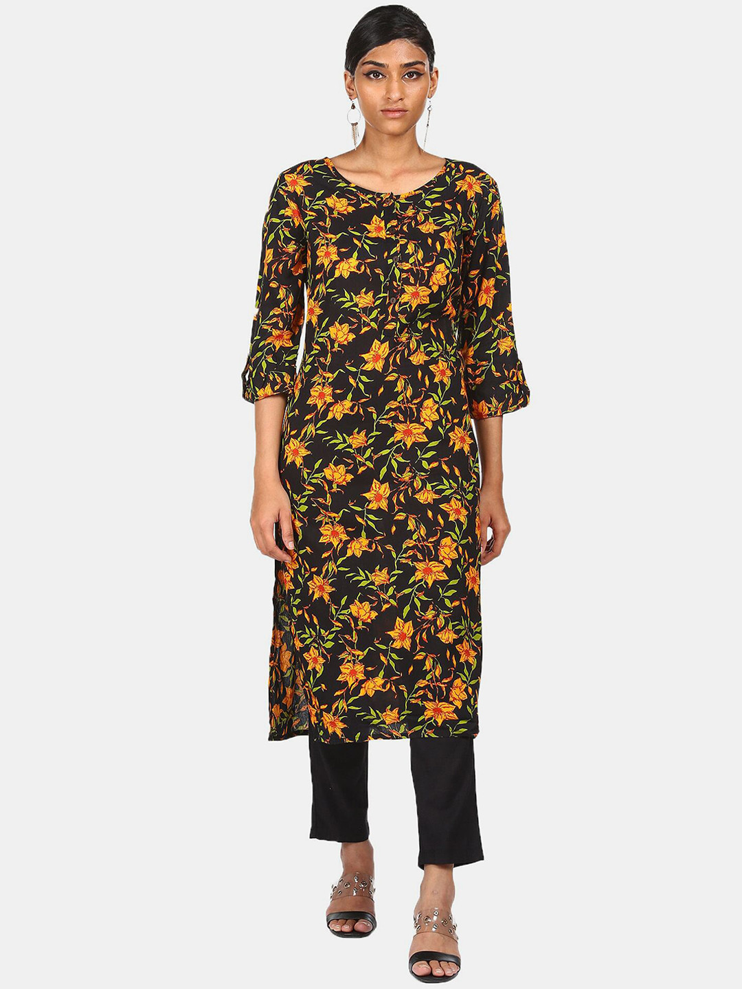 

Karigari Women Black & Yellow Printed Flared Sleeves Kurta