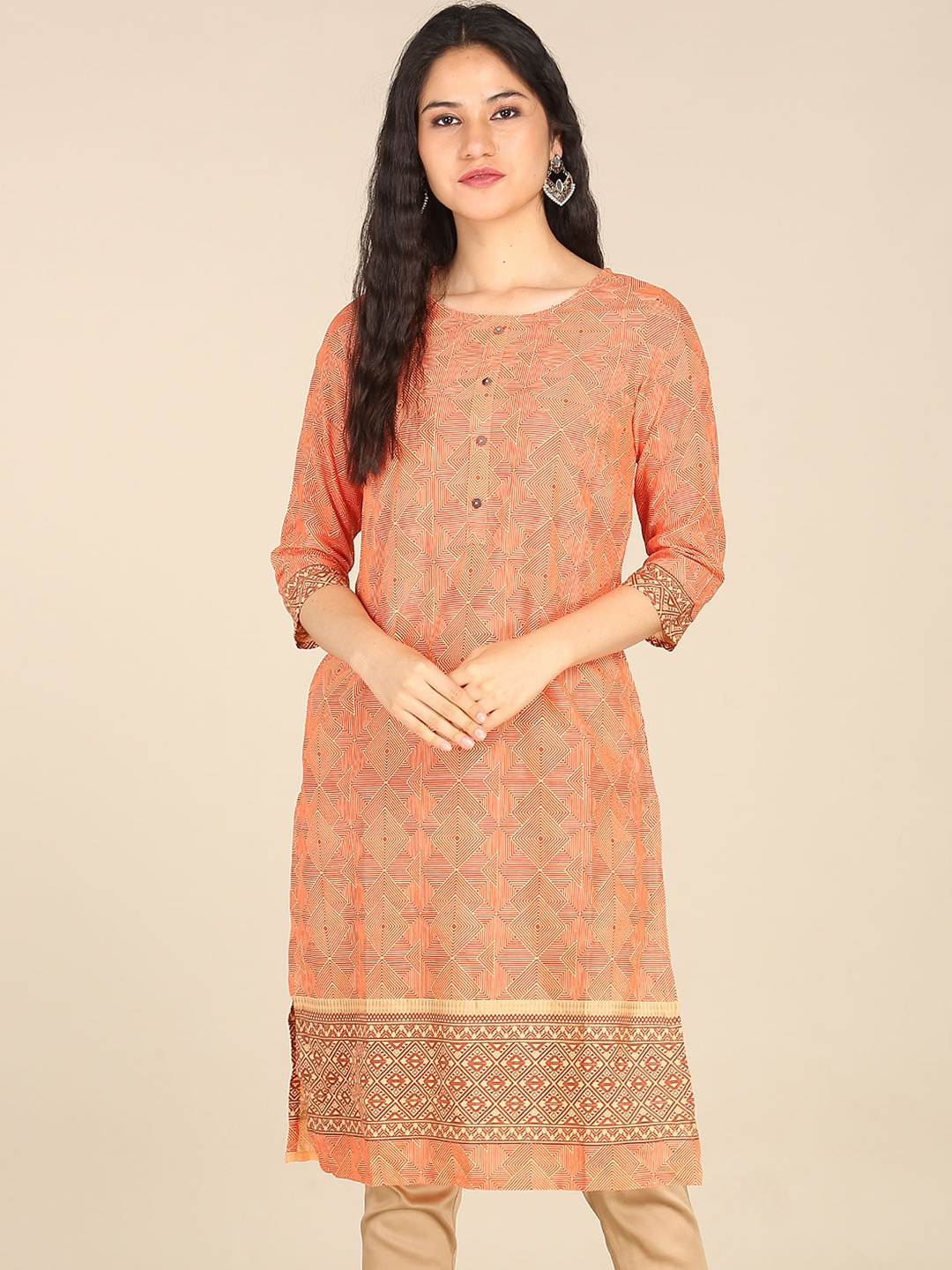 

Karigari Women Orange Geometric Printed Kurta