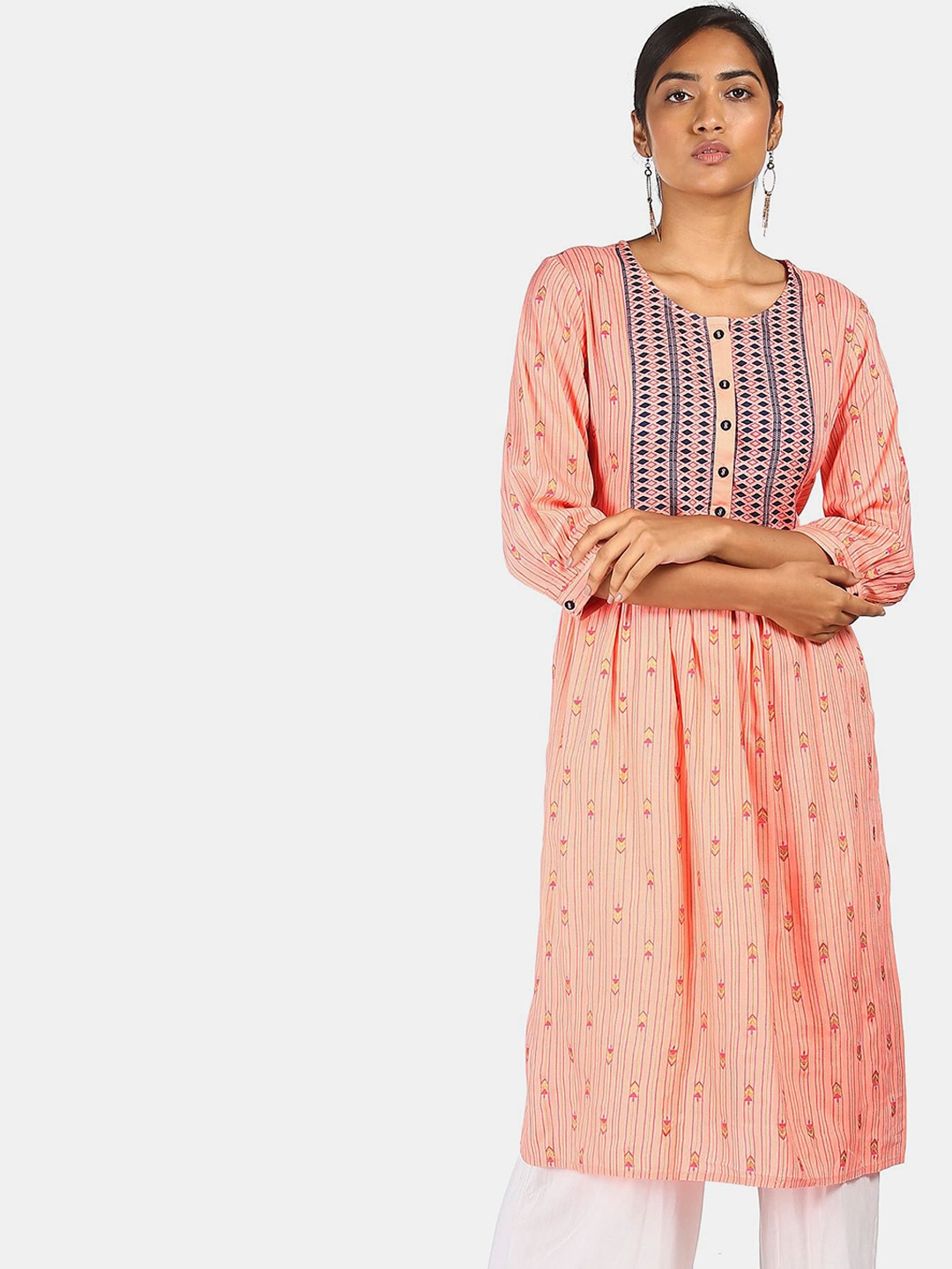 

Karigari Women Pink & Purple Geometric Printed Kurta