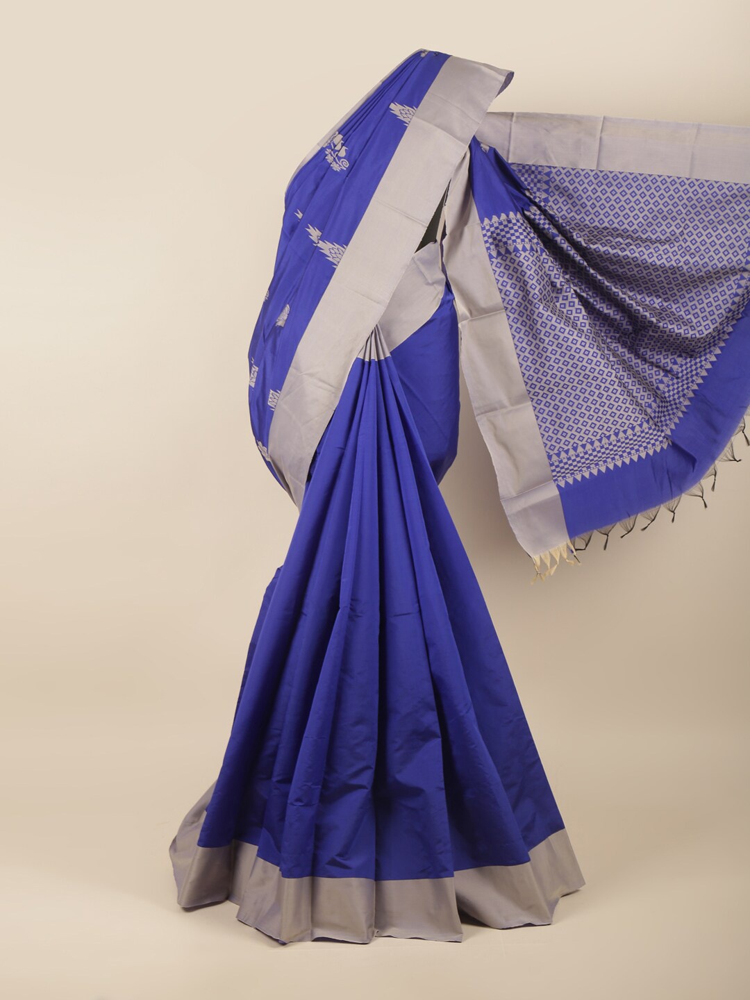 

Pothys Blue & Grey Ethnic Motifs Silk Cotton Saree