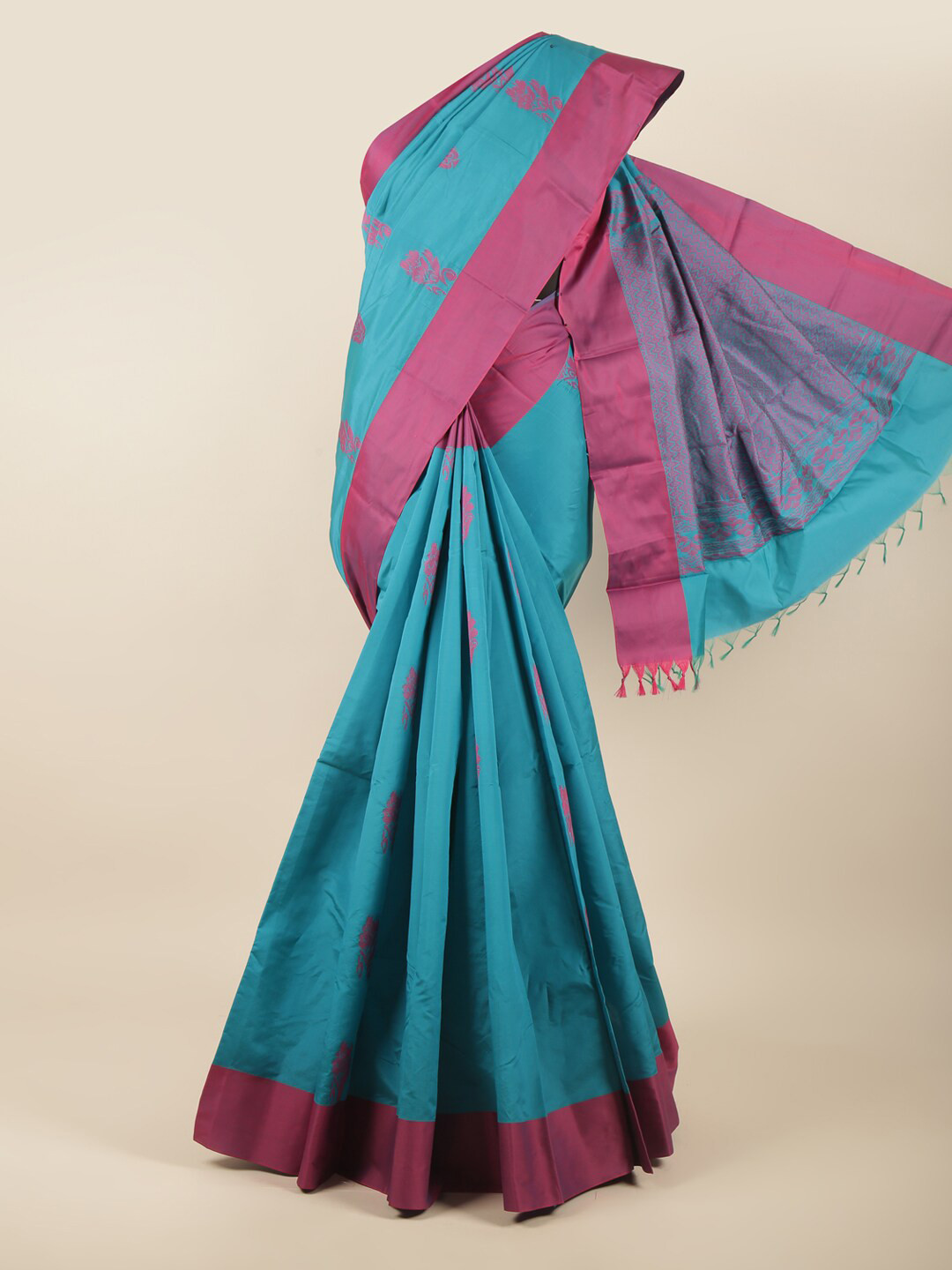 

Pothys Blue & Pink Ethnic Motifs Silk Cotton Saree