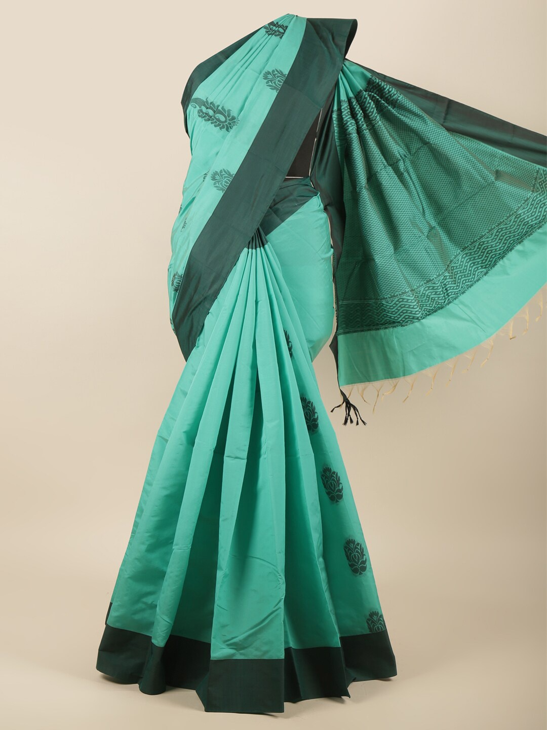 

Pothys Teal & Green Ethnic Motifs Silk Cotton Saree