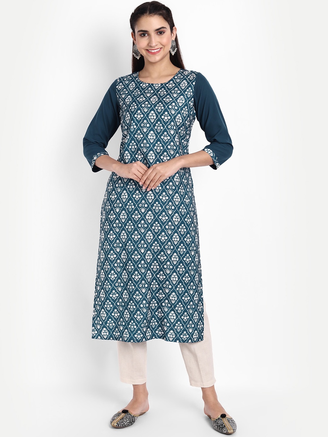 

Ethnic basket Women Blue Floral Printed Floral Crepe Kurta