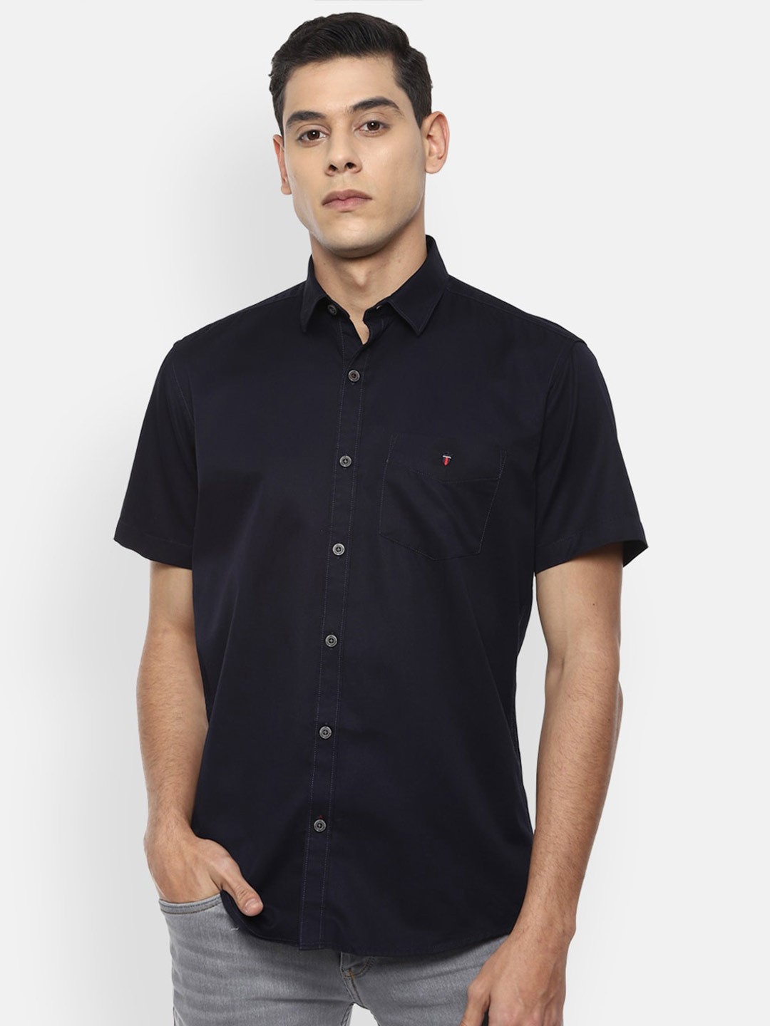 

Louis Philippe Sport Men Navy Blue Slim Fit Pure Cotton Casual Shirt