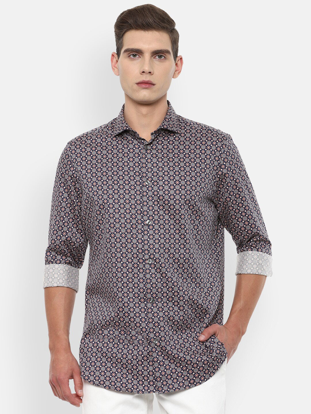 

Louis Philippe Sport Men Grey Floral Printed Pure Cotton Casual Shirt, Navy blue