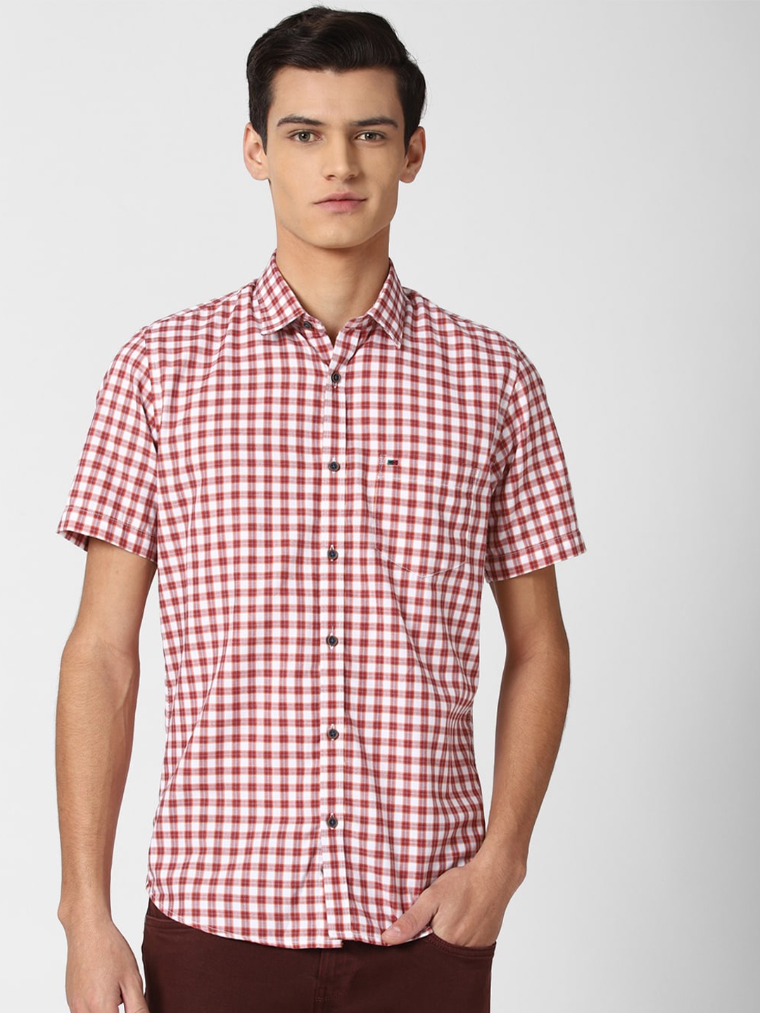 

Peter England Casuals Men Maroon Slim Fit Checked Casual Shirt