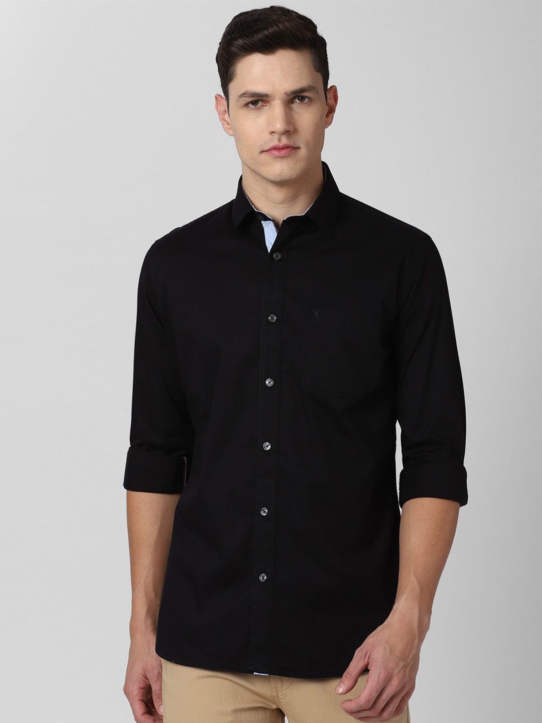 

Van Heusen Sport Men Black Slim Fit Patch Casual Shirt