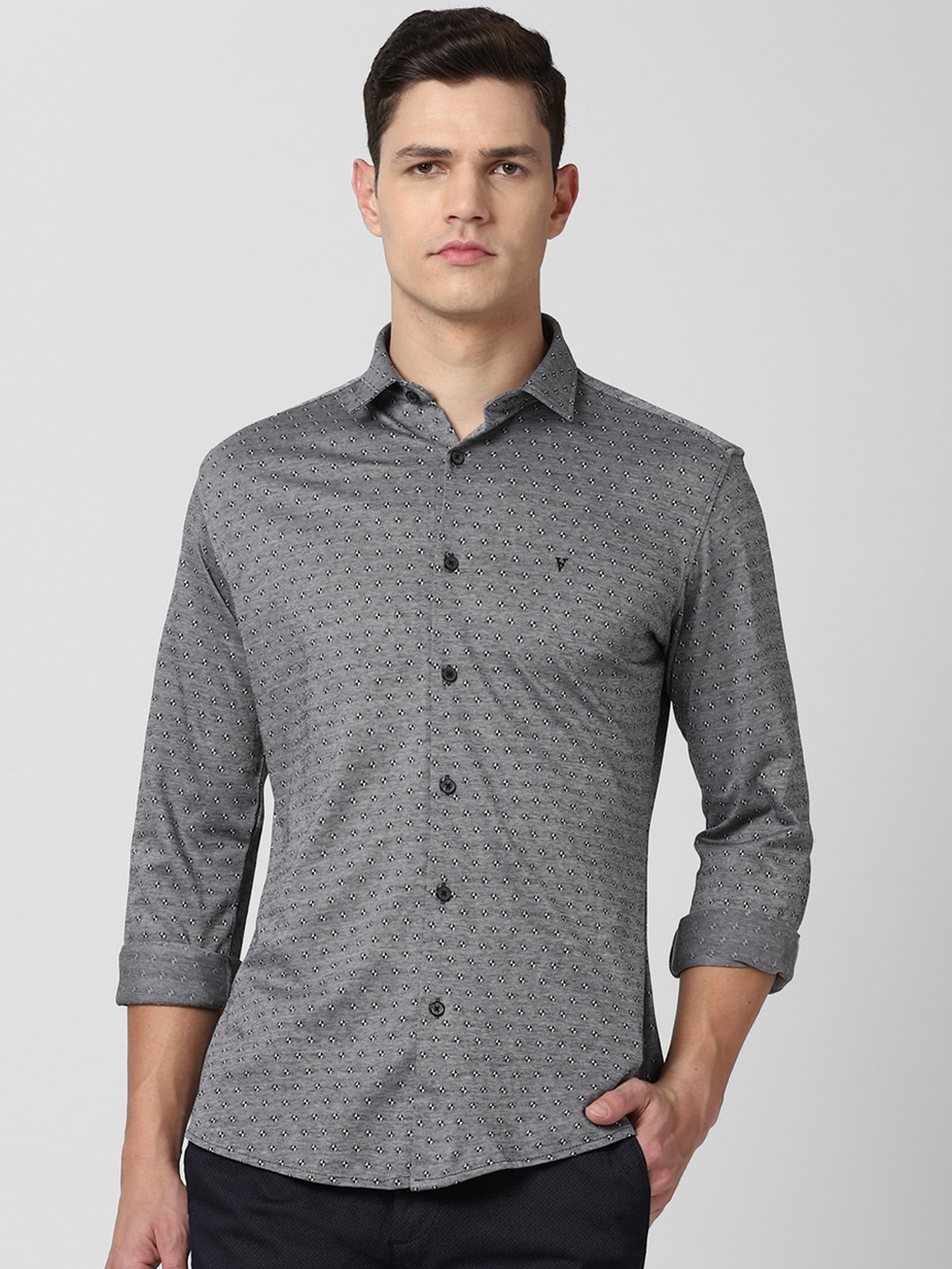 

Van Heusen Sport Men Grey Slim Fit Printed Pure Cotton Casual Shirt