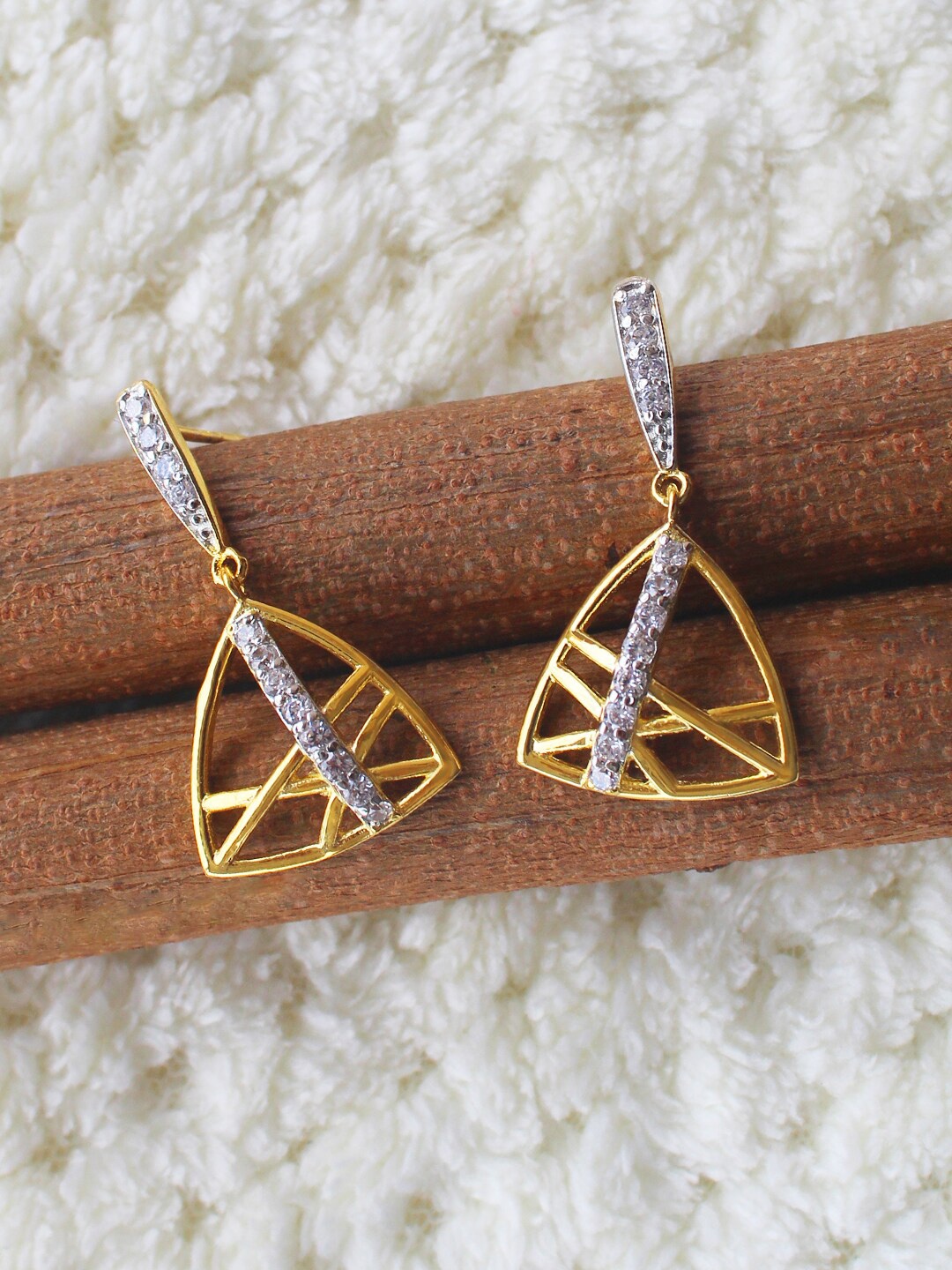

ERILINE JEWELRY Silver-Toned Contemporary Drop Earrings