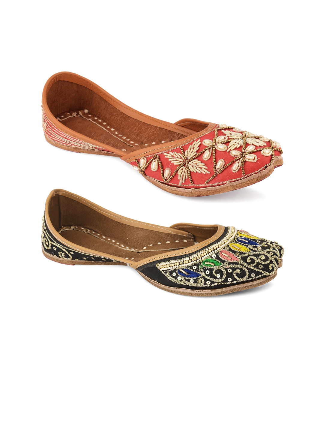 

DESI COLOUR Women Set Of 2 Black & Red Embellished Leather Ethnic Mojaris