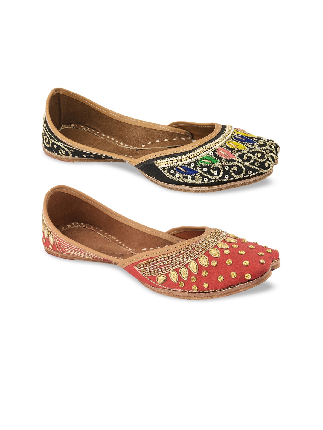 

DESI COLOUR Women Multicoloured Embellished Leather Ethnic Mojaris Flats, Multi