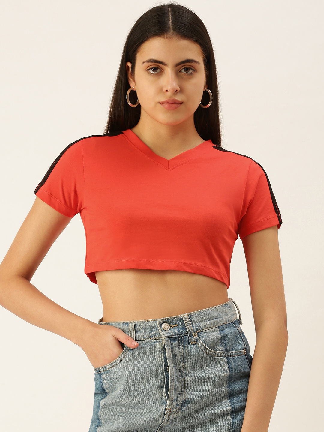 

FOREVER 21 Red & Black Striped V Necked Blouson Crop Top