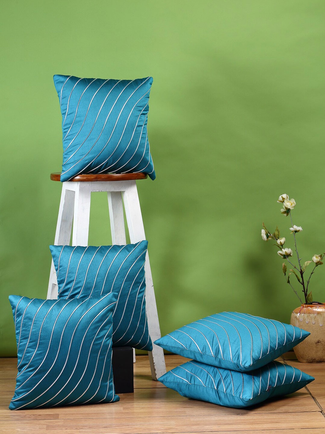 

DREAM WEAVERZ Turquoise Blue Set of 5 Striped Silk Square Cushion Covers