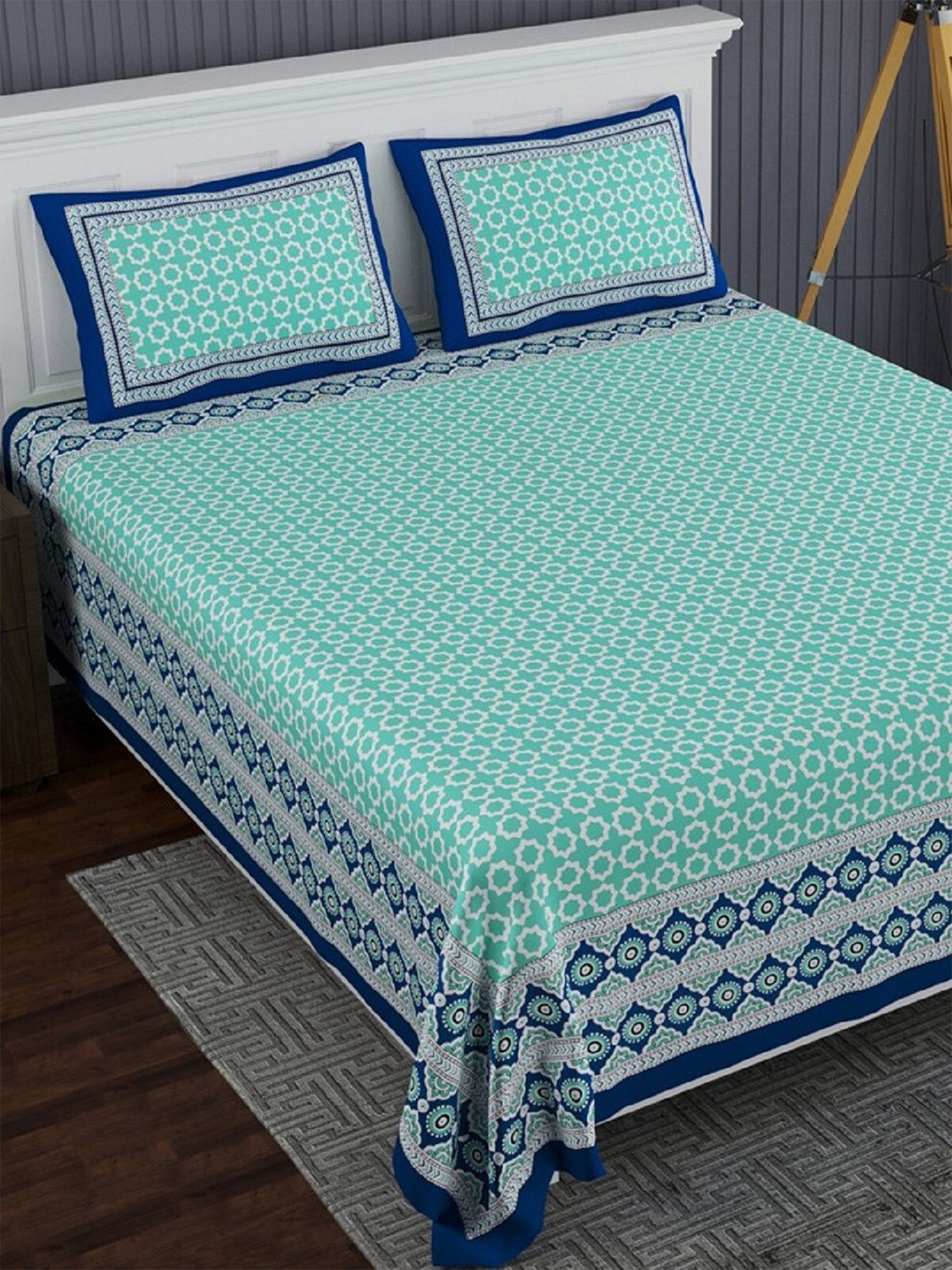 

LIVING ROOTS Green & Blue Floral 210 TC King Cotton Bedsheet with 2 Pillow Covers