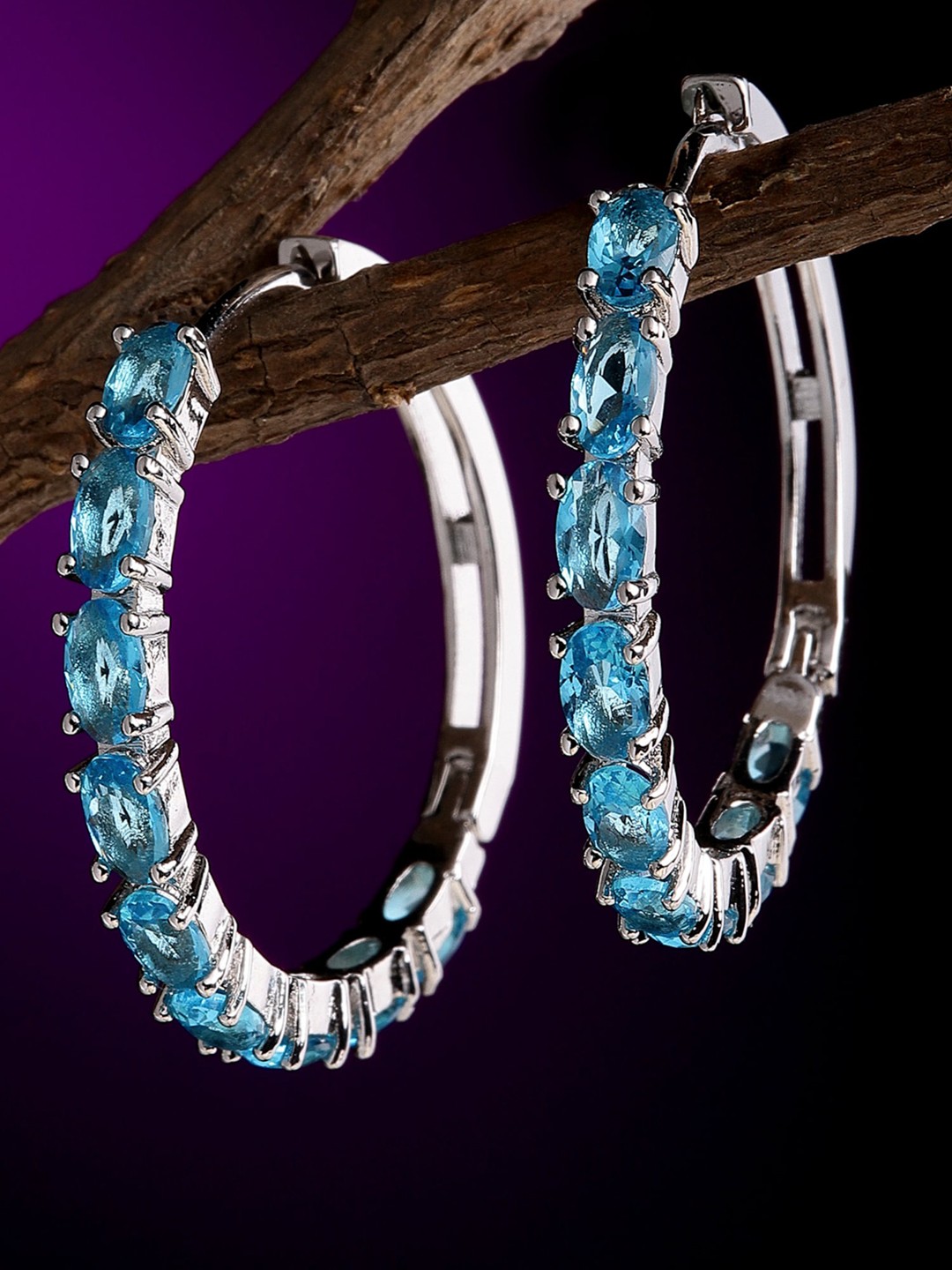 

KARATCART Blue Classic Hoop Earrings