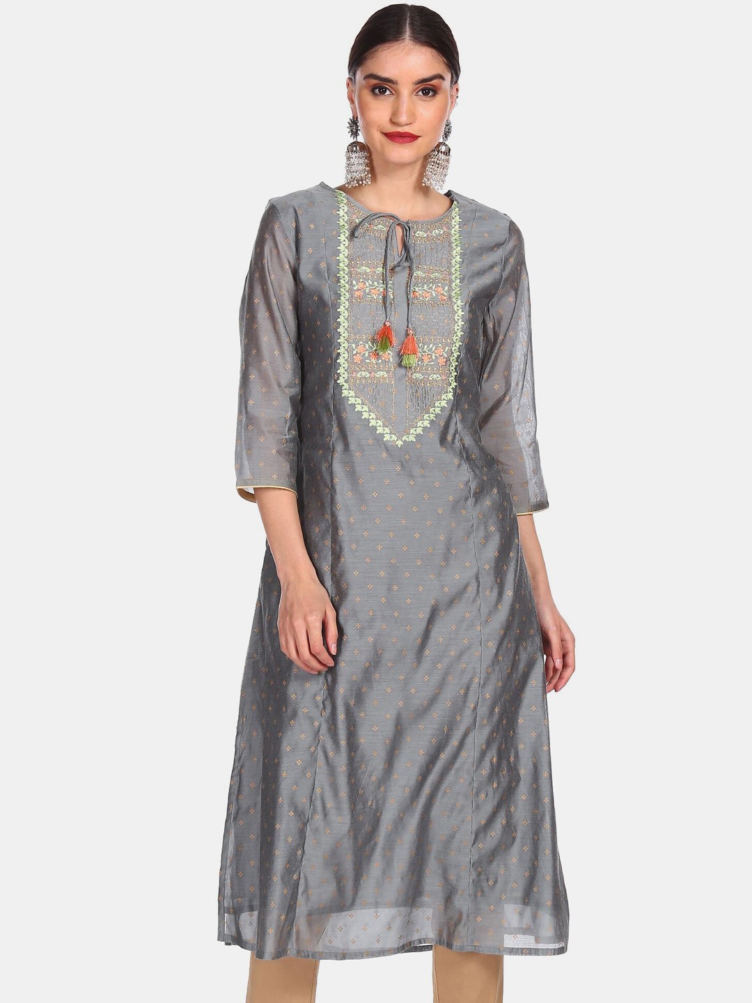 

Anahi Women Grey Ethnic Motifs Embroidered Kurta