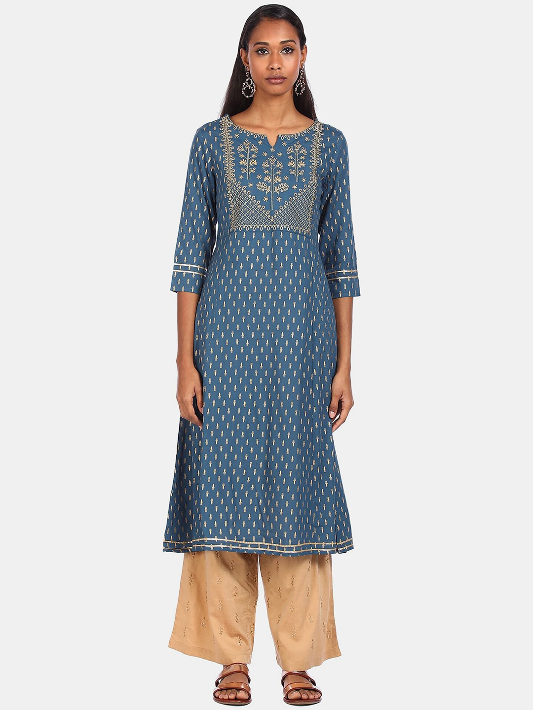 

Anahi Women Blue Ethnic Motifs Printed Thread Work Kurta