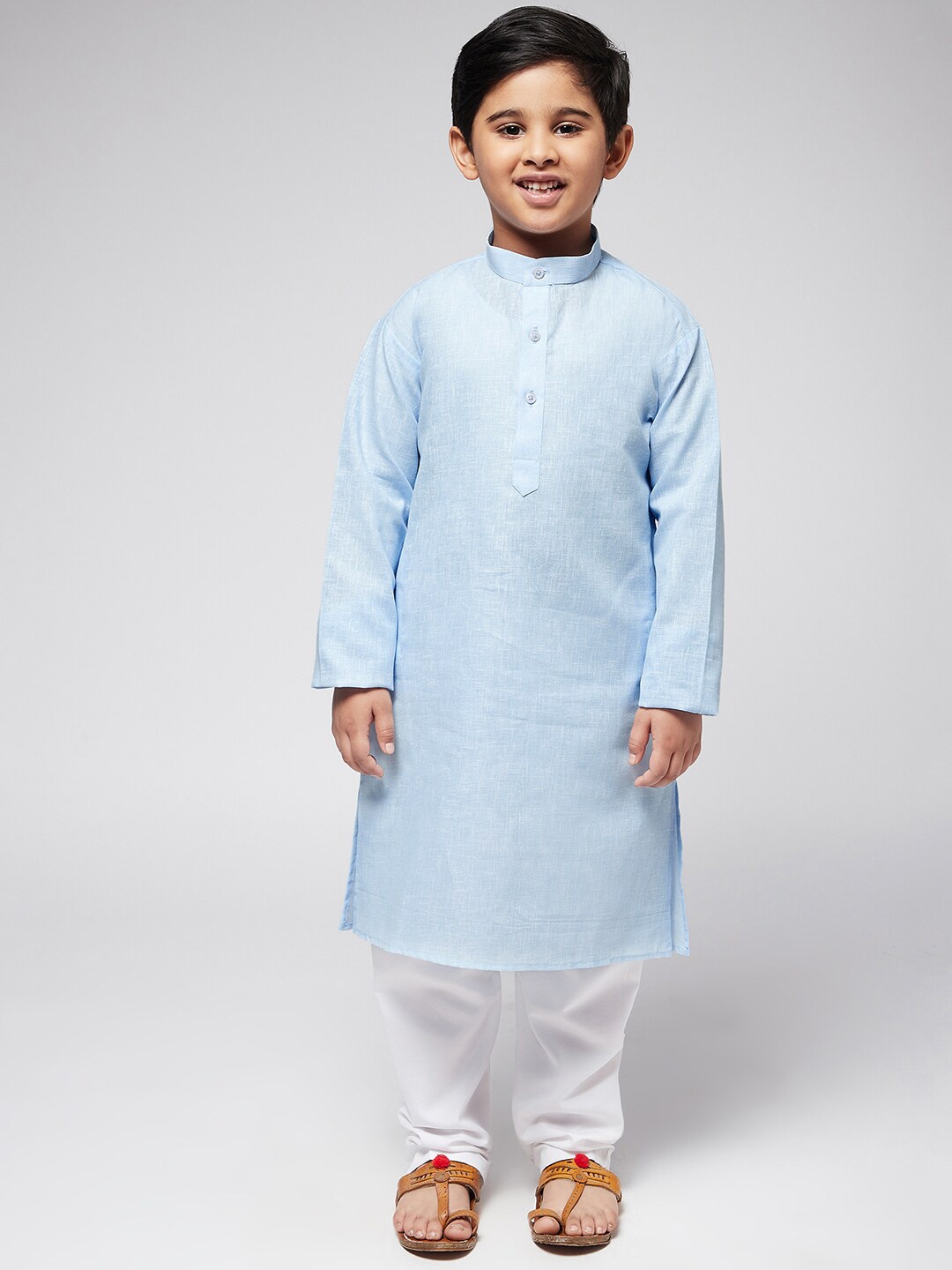 

SOJANYA Boys Blue Solid Mandarin Collar Straight Kurta with Pyjamas