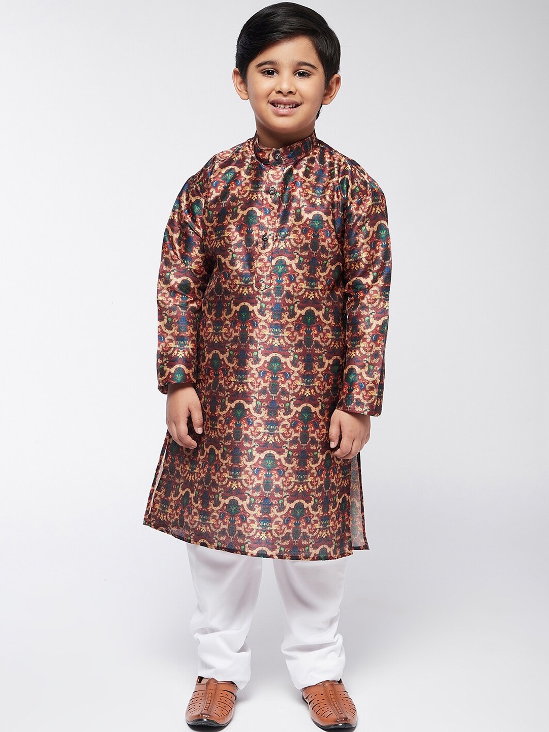 

SOJANYA Boys Maroon Ethnic Motifs Printed Kurta with Churidar