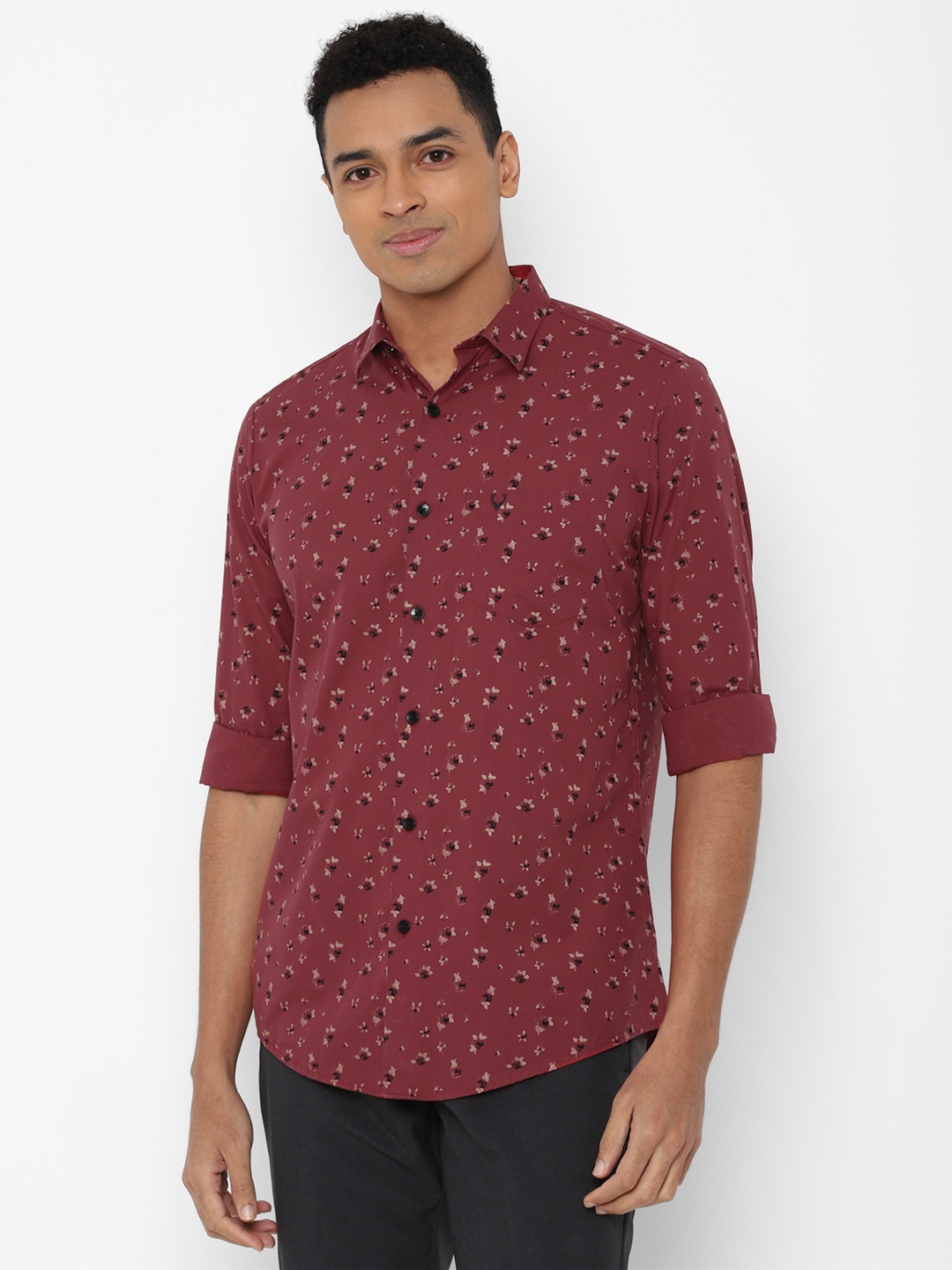 

Allen Solly Men Maroon Slim Fit Printed Casual Shirt