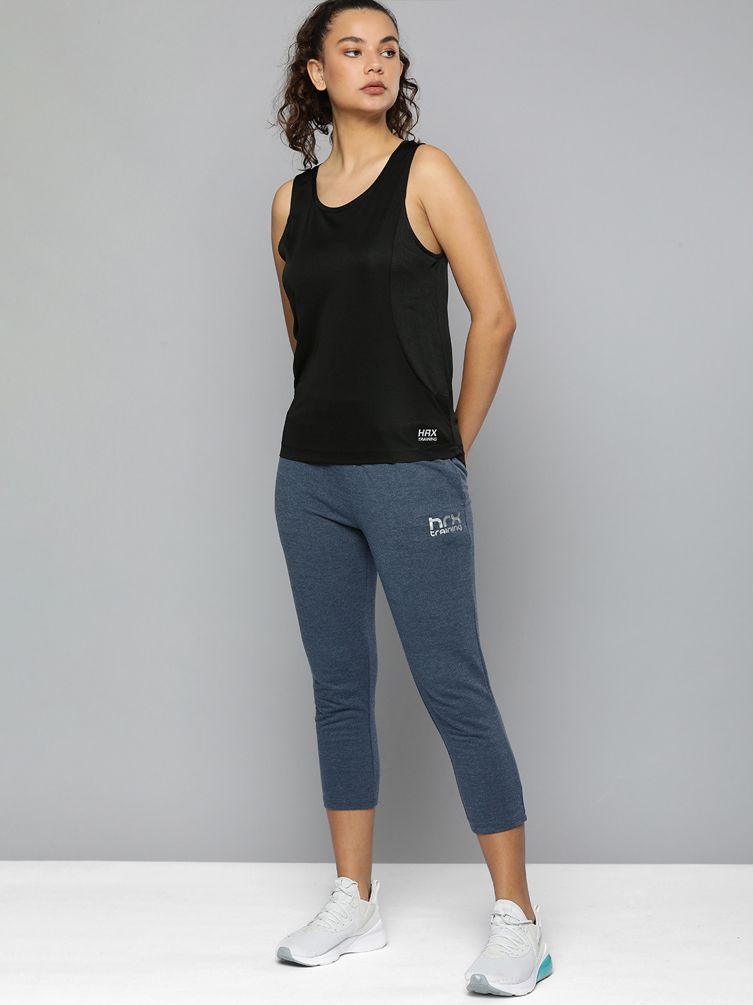 

HRX By Hrithik Roshan Training Women Black Rapid-Dry Typography Top