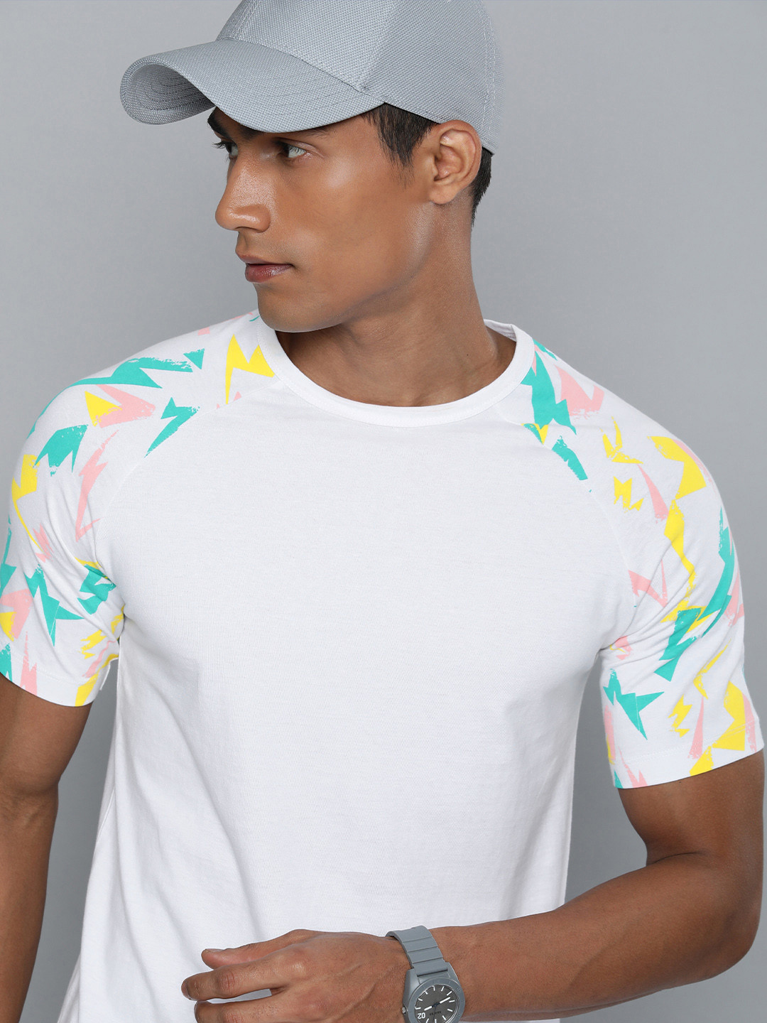 

HRX by Hrithik Roshan Men White Pure Cotton T-shirt