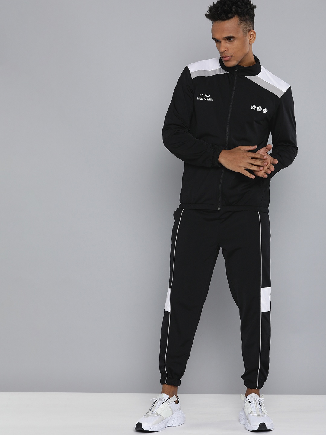 

HRX By Hrithik Roshan Basketball Men Jet Black Colourblock Tracksuit