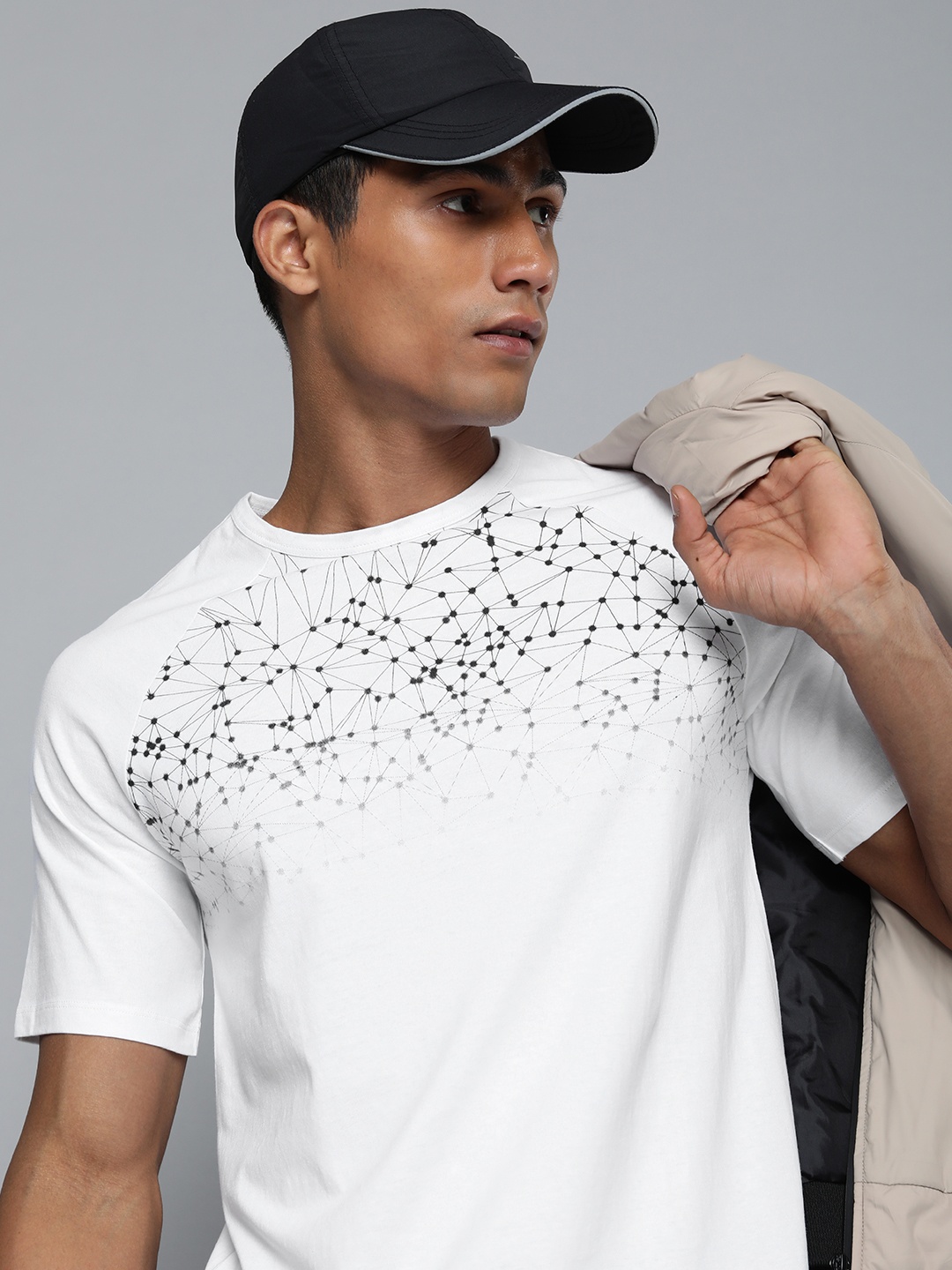 

HRX by Hrithik Roshan Men White Abstract Printed Pure Cotton T-shirt